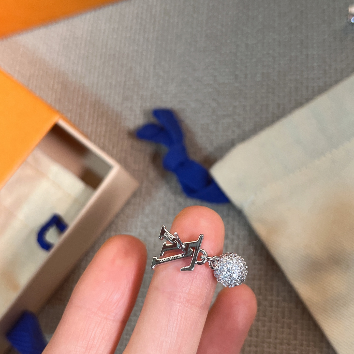 LV Iconic Louisa Strass 耳環 連禮盒