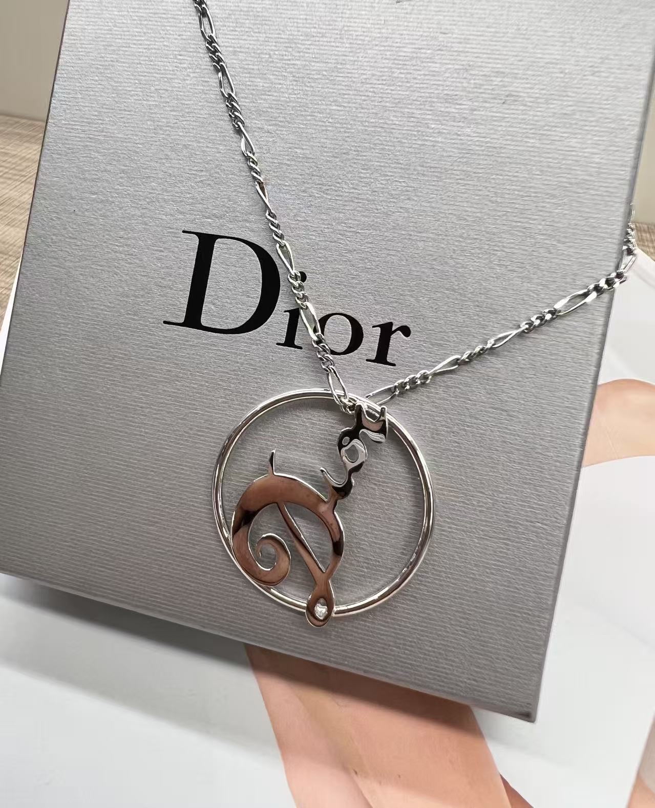 Dior Logo項鍊