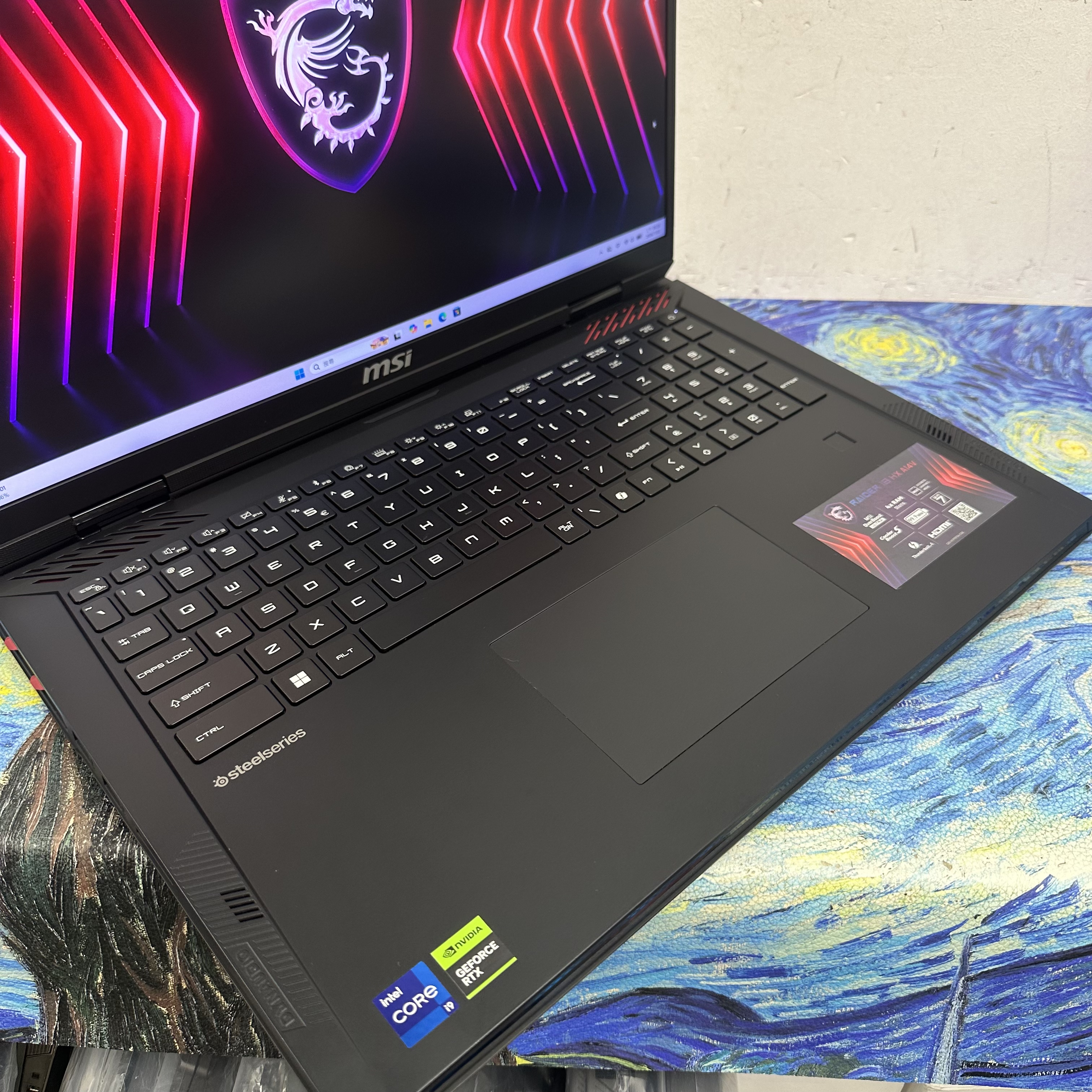 #6040 MSI  Raider 18 HX A14V i9-14900HX /32GB Ram/2TB SSD/RTX4080獨立顯示卡/18寸 4K 120Hz Mon/RGB 彩色Keyboard/ Gaming Laptop / Notebook / Laptop / PC Gaming / Movie / Netflix / Youtube / Win11