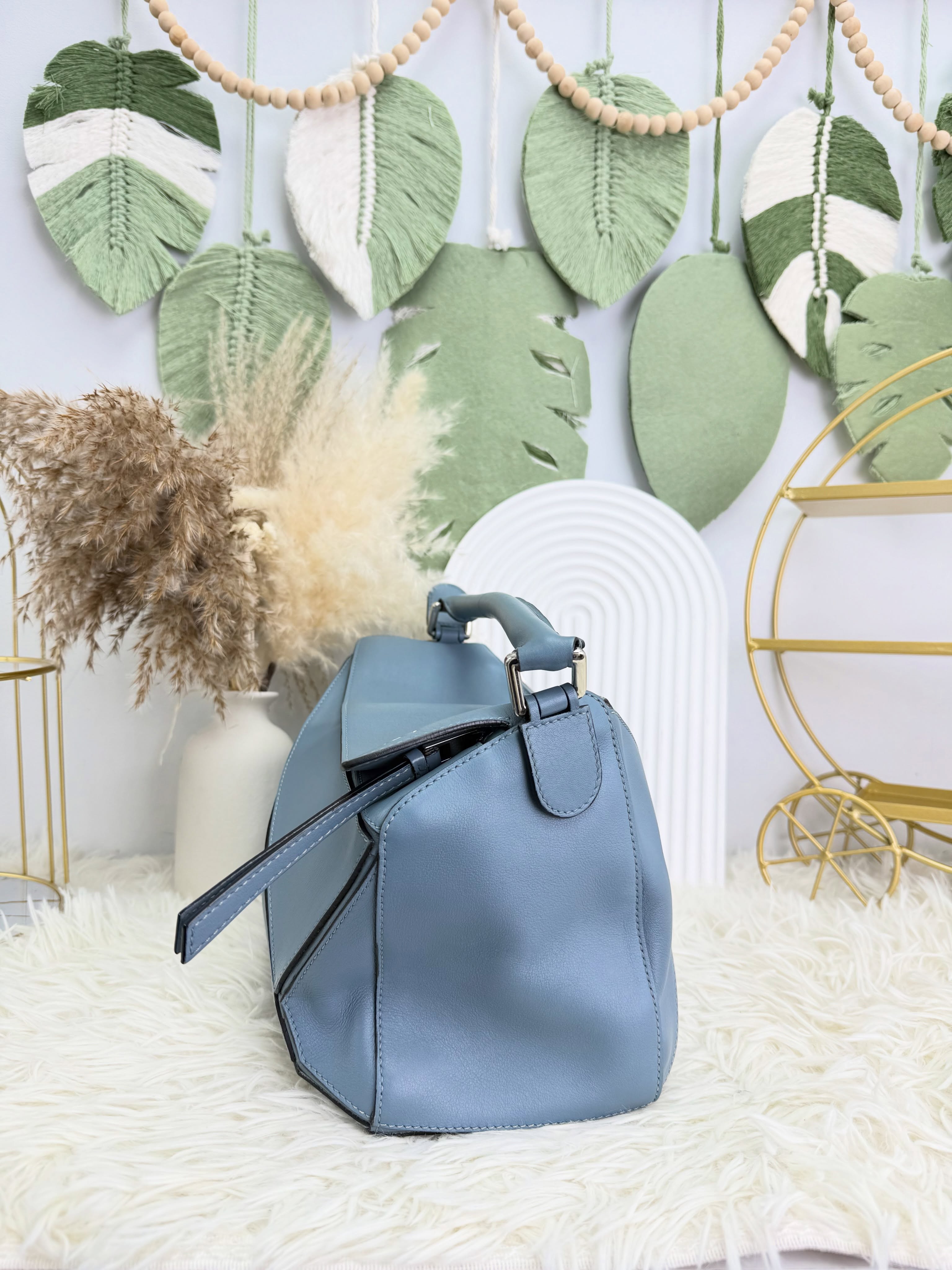 Loewe👜 PRE OWNED 🛍️puzzle medium Storm Blue🩵