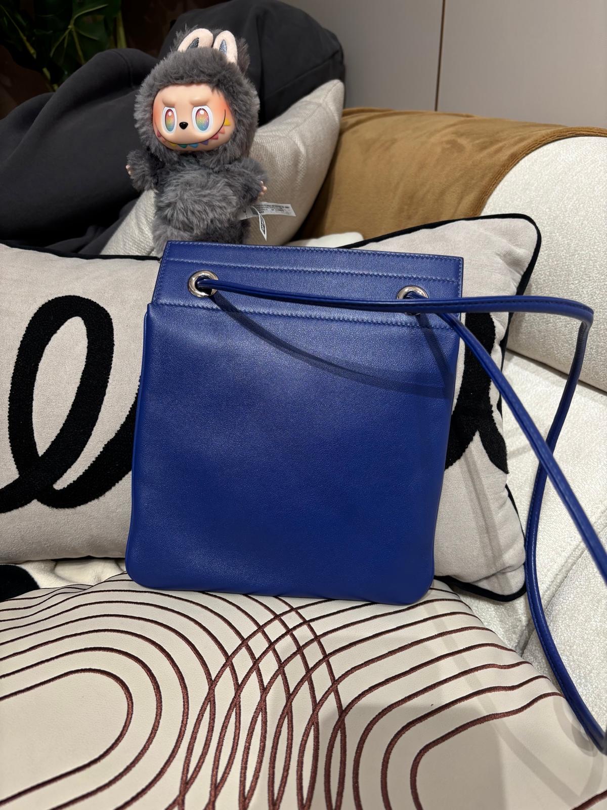 Hermes Aline Calfskin 100% Authentic , 95%New ✅Dust bag ✅收據