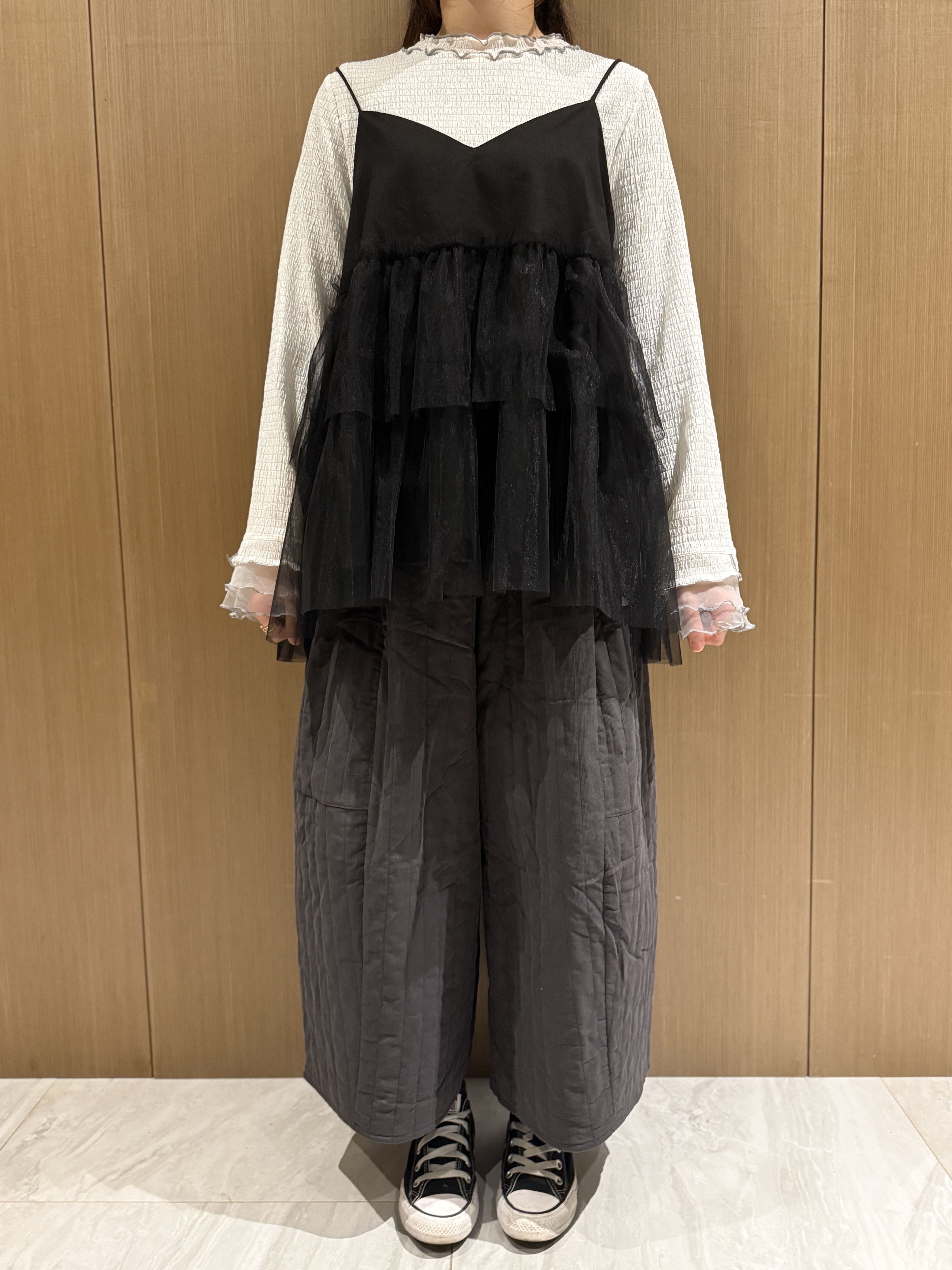 薄燈芯絨直紋裙褲