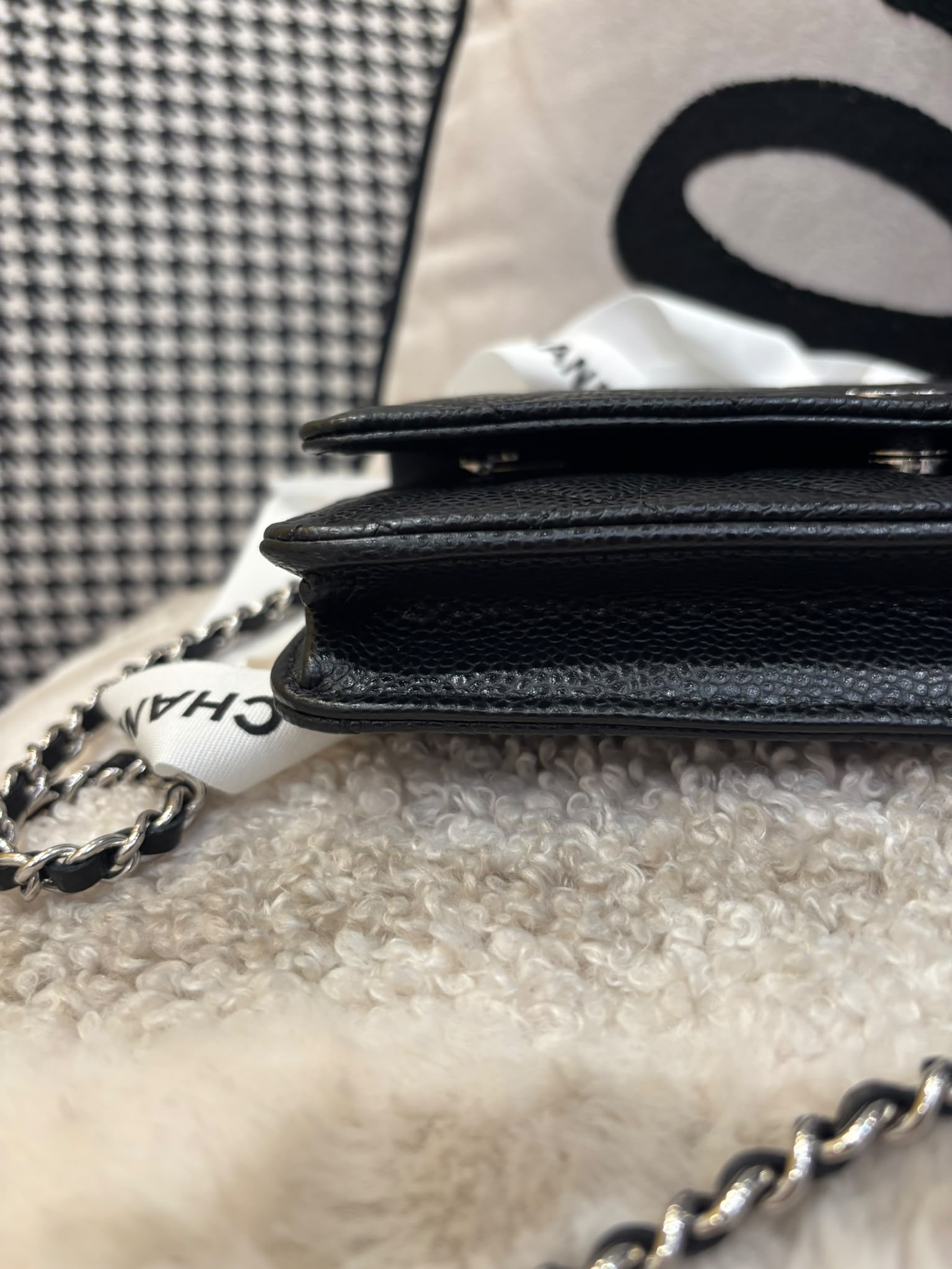 未使用品 Chanel Wallet On Chain 黑色荔枝牛皮銀扣WOC  100%Authentic, Unused 未使用品 ✅晶片✅Dust bag ✅Box