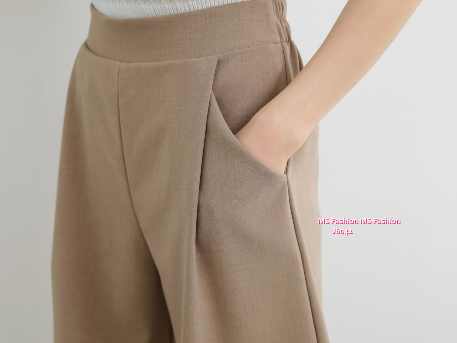 J6042 韓國🇰🇷靚西裝料短褲仔