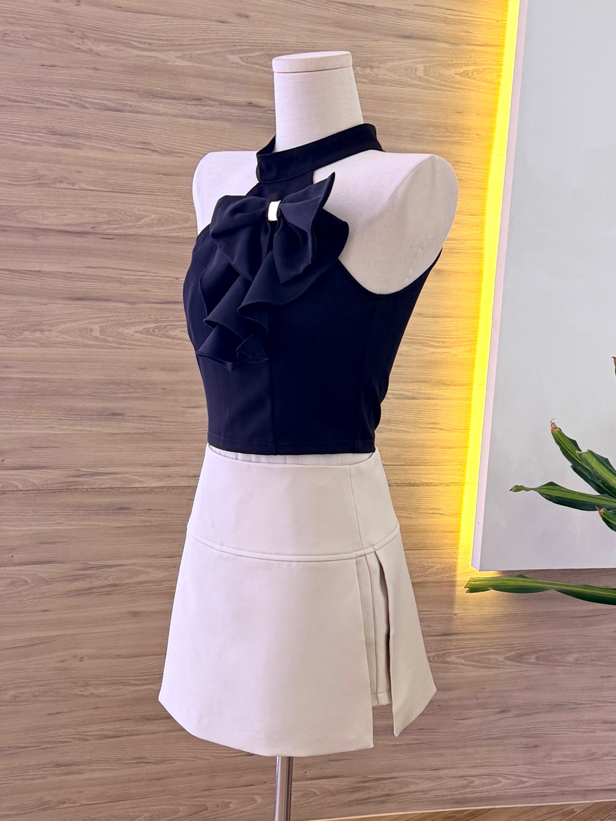 Demi High Waist Skort