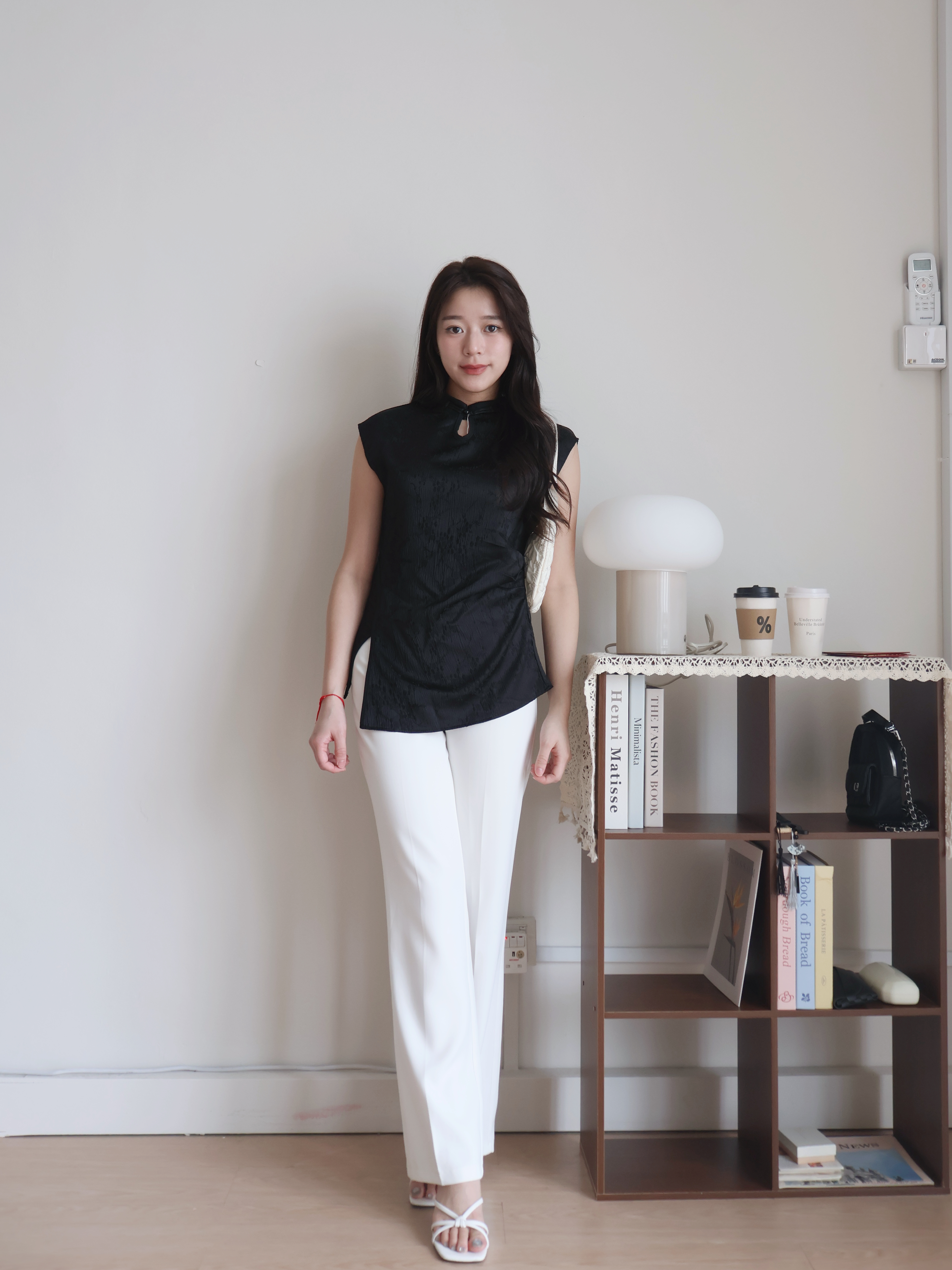 (DEFECT) SL32 Flared Pants | White