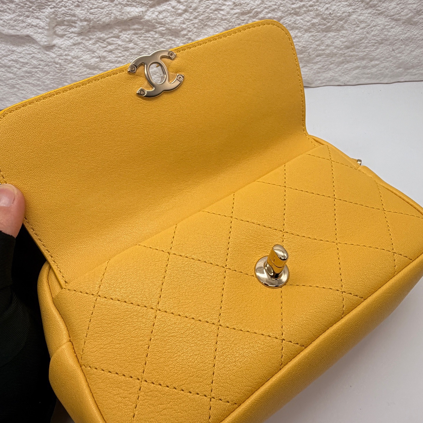 Pre-Owned CHANEL Waist Bag / Product Code: 081423