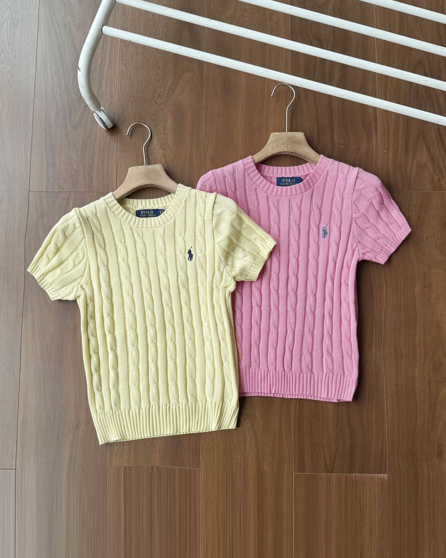 $188件。2件起$ 180件。💗💛【R alph L auren 拉夫勞倫 麻花針織短袖】