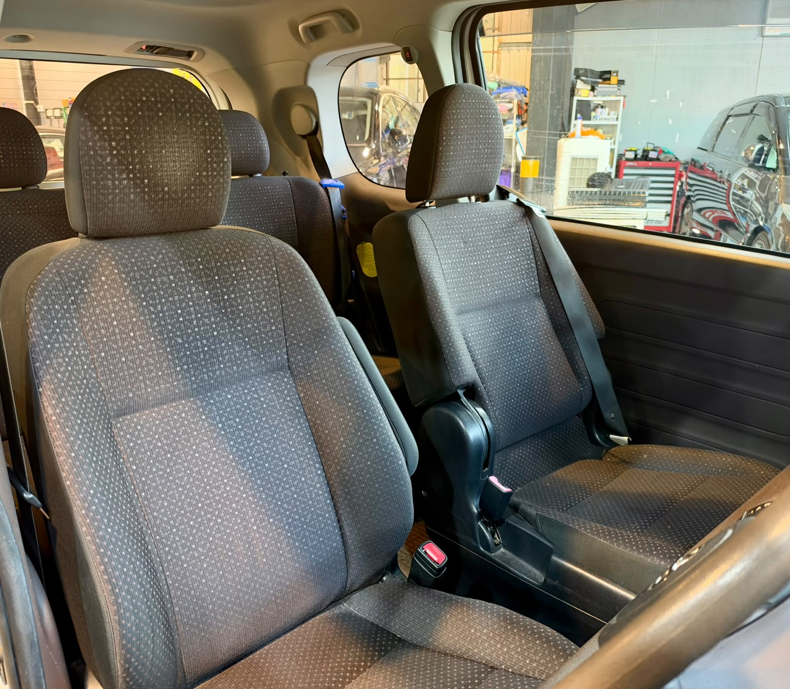 Toyota SPADE 1.5 2012