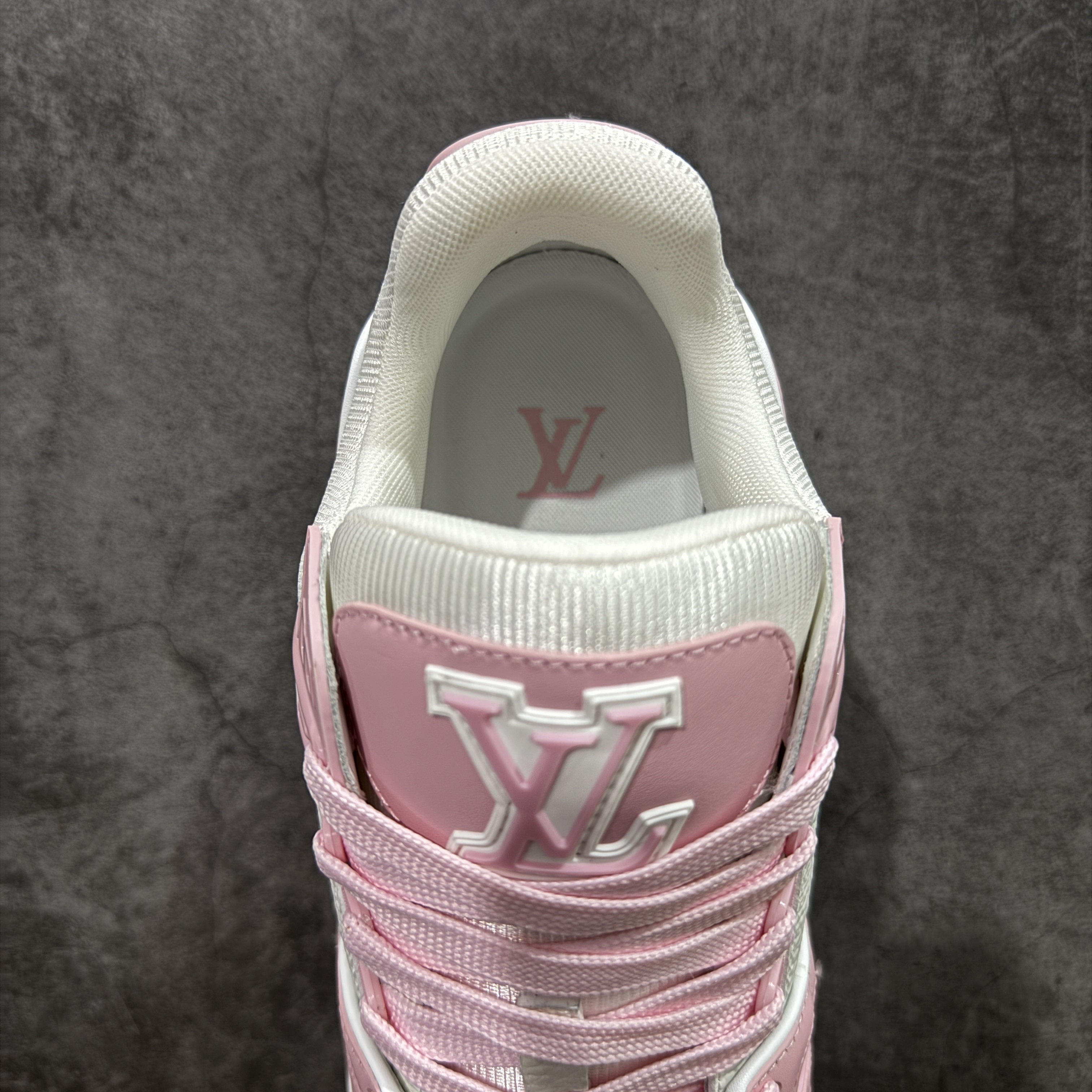 Louis Vuitton LV Trainer 