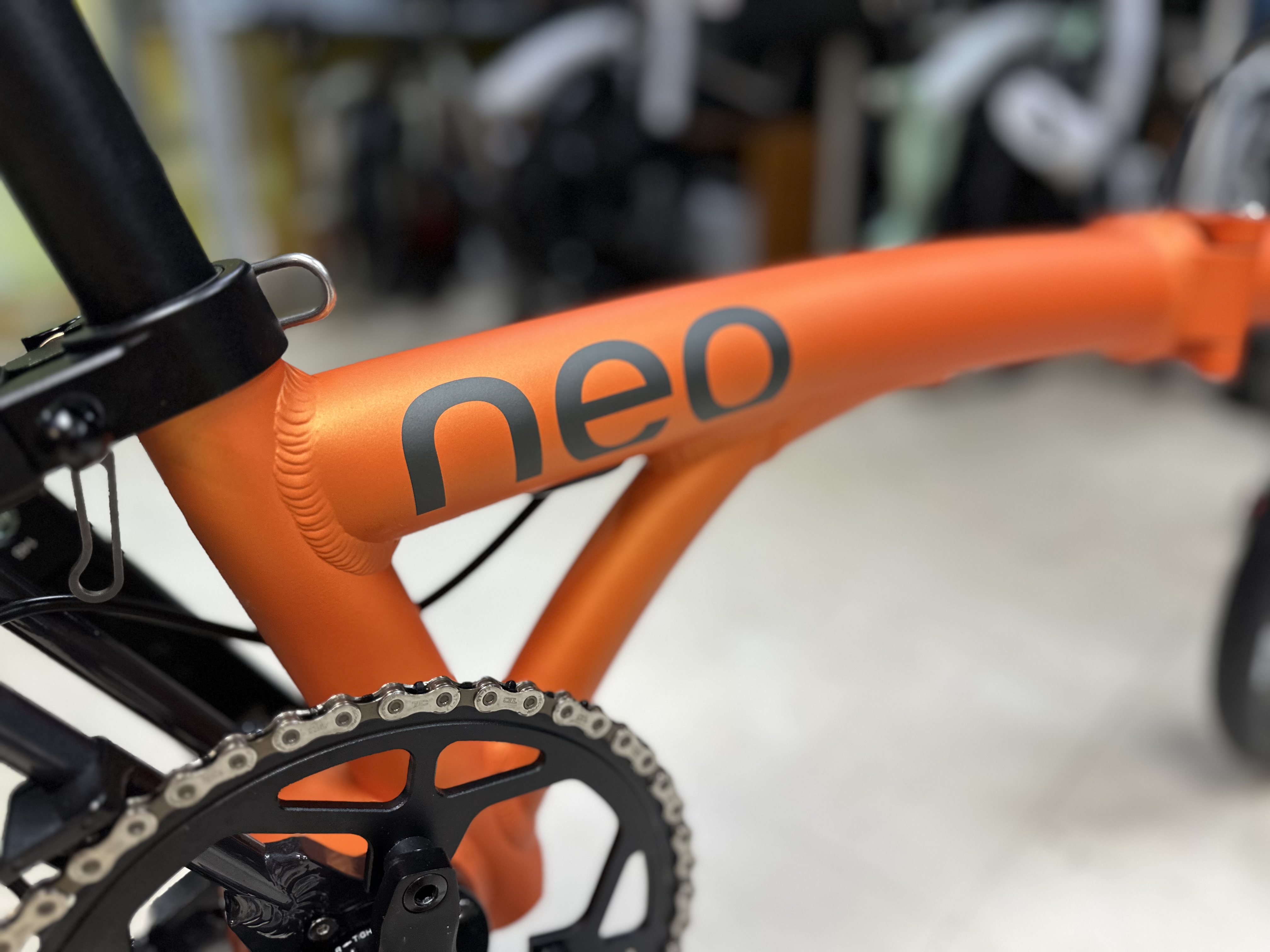 Java Neo 14” ES ALF 電子變速版 