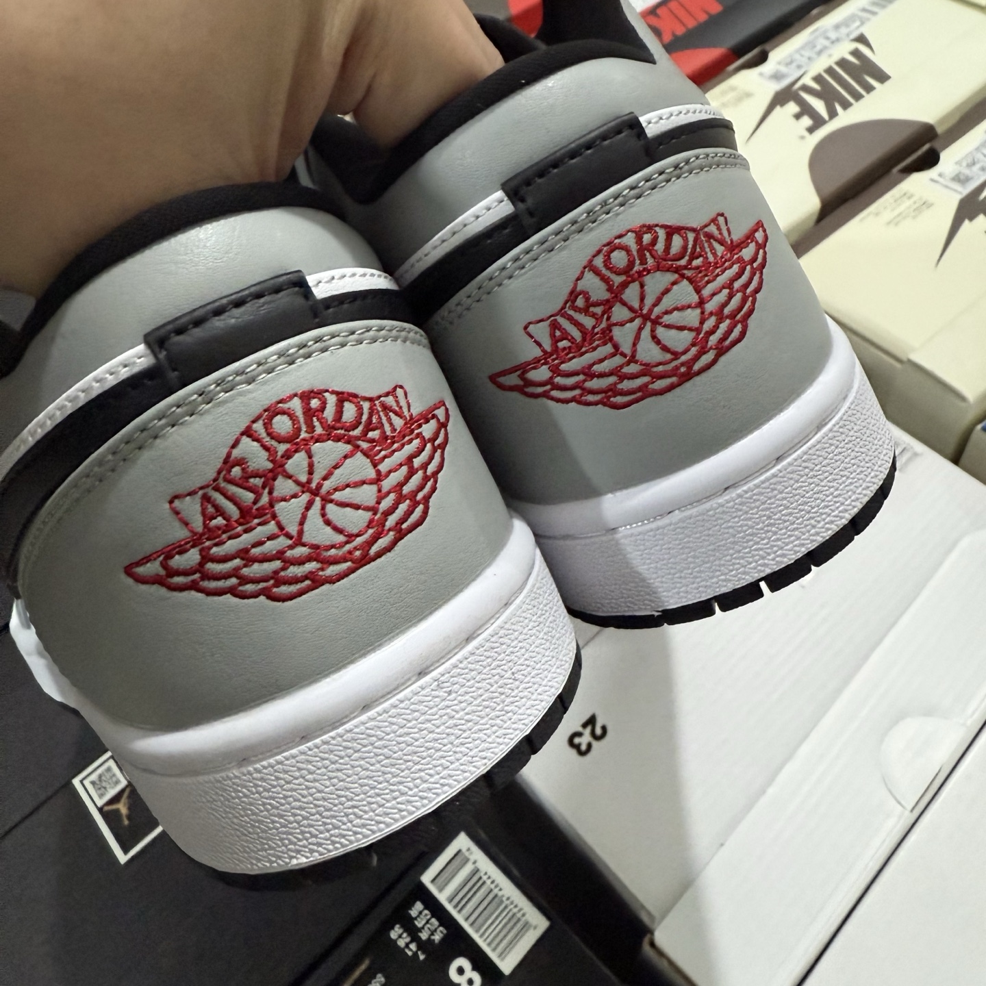 Nike Jordan Air Jordan 1 Low "Light Smoke Grey" 553558-030 