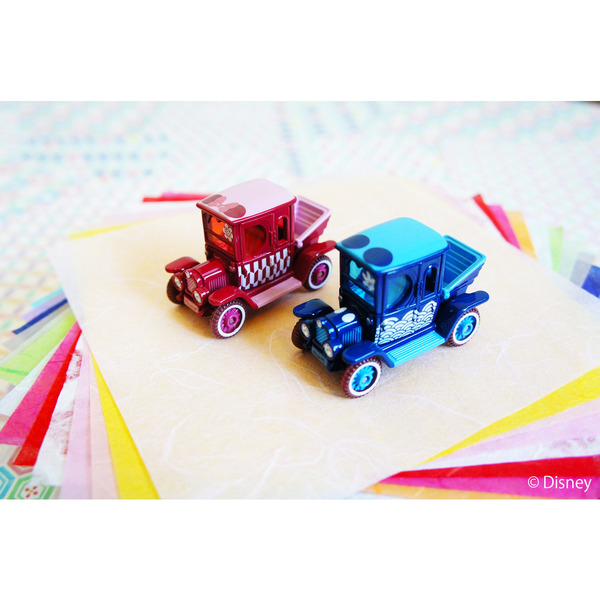 [現貨] [日本直送] 米奇米妮特別仕樣車TOMICA套裝 {TF282544}