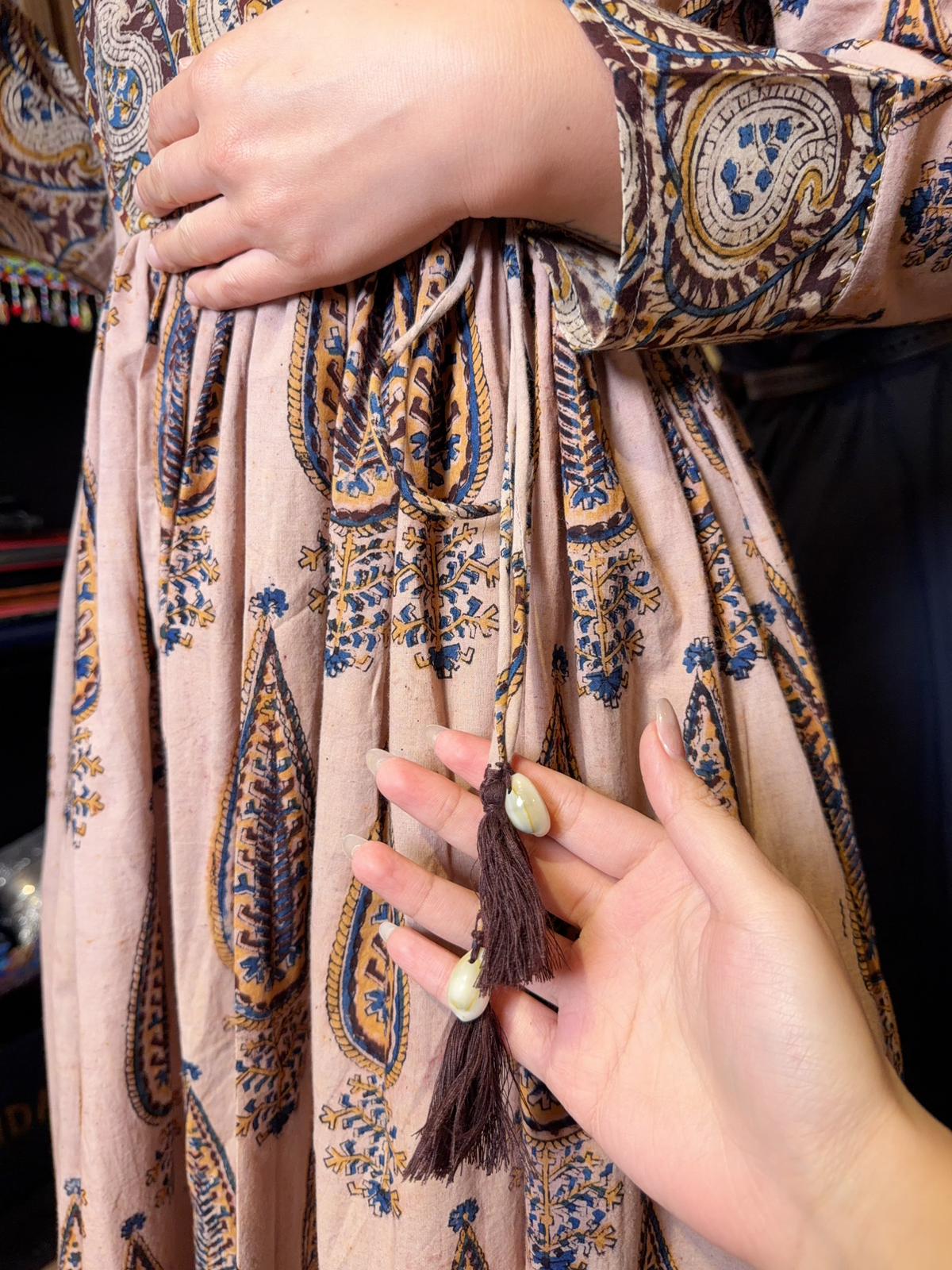 Light Choco Authenic Cotton Print OP 46.5" #1526