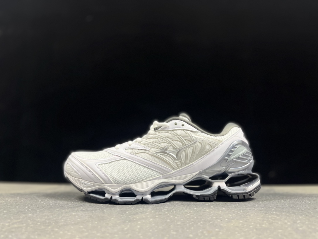 Mizuno Wave Prophecy LS 