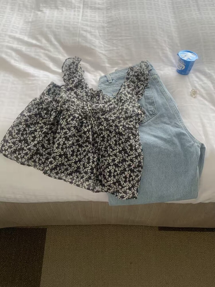 La Fleur Ruffle Blouse