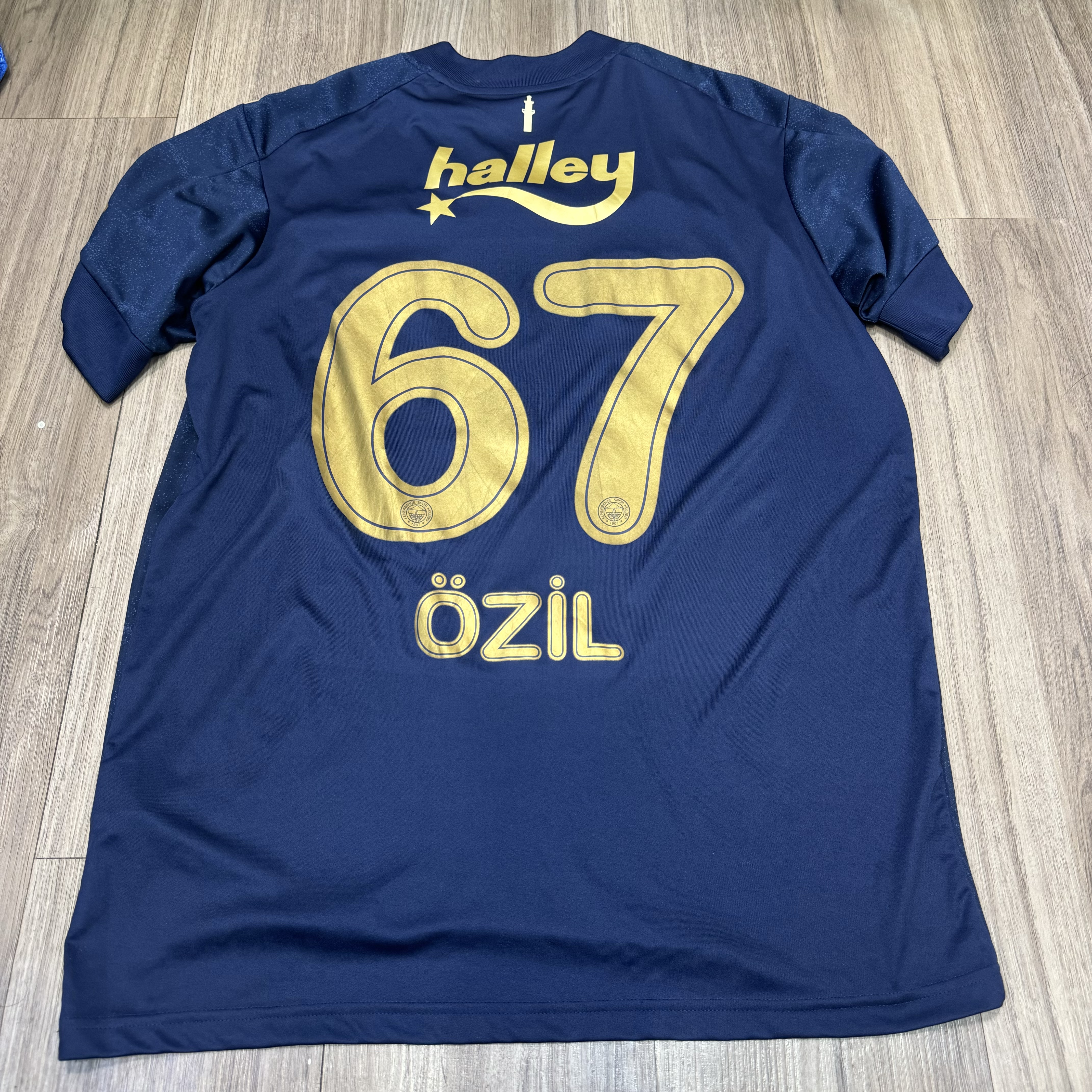 Fenerbahce 20/21 away shirt #67 Ozil
