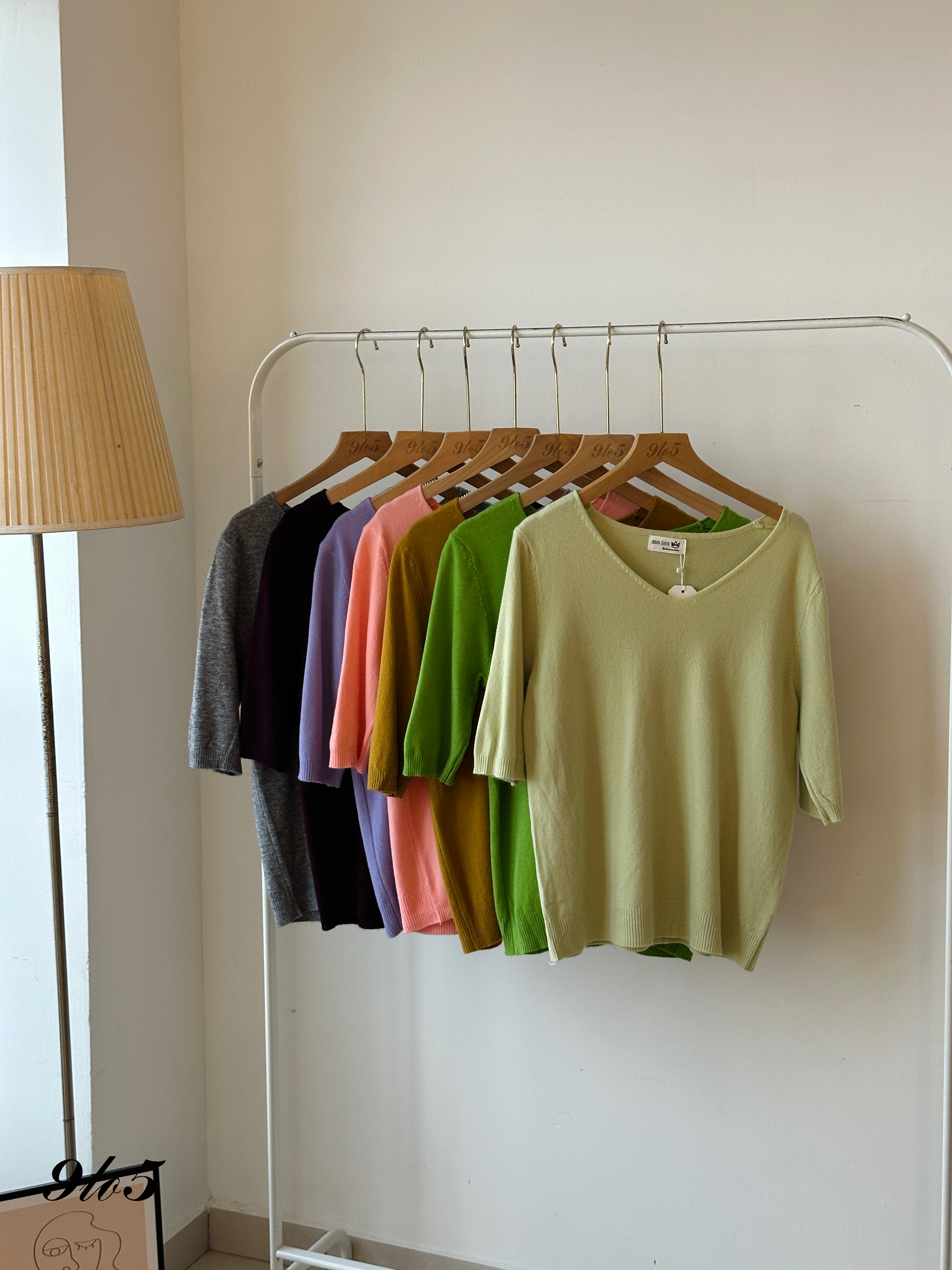 T3929 V Neck Knit Top - 7 Colors