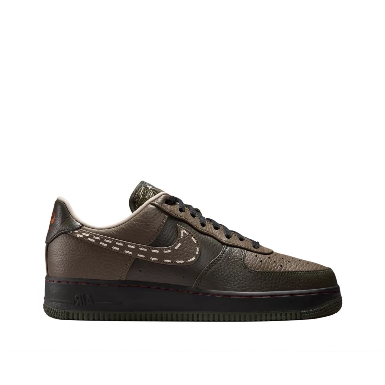 IQ1122-320 Nike Air Force 1 Low Sequoia Dark Hazel IQ1122-320
