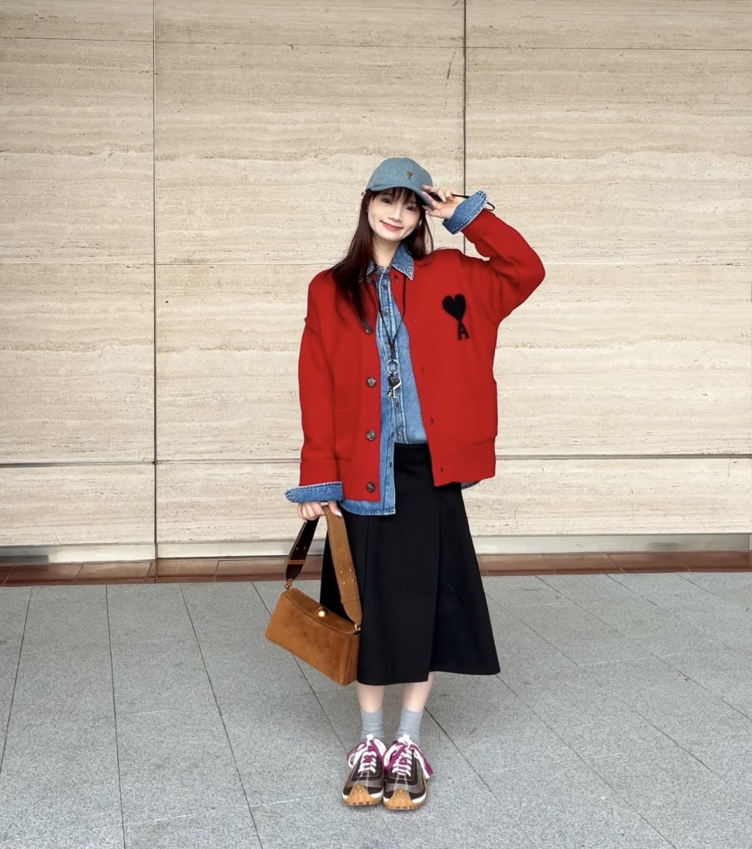限時優惠✨訂貨🍒Ami 100%wool 紅色寬鬆圓領外套 🔖Size XS S M L XL  襯恤衫疊穿做layer 都好睇🤭