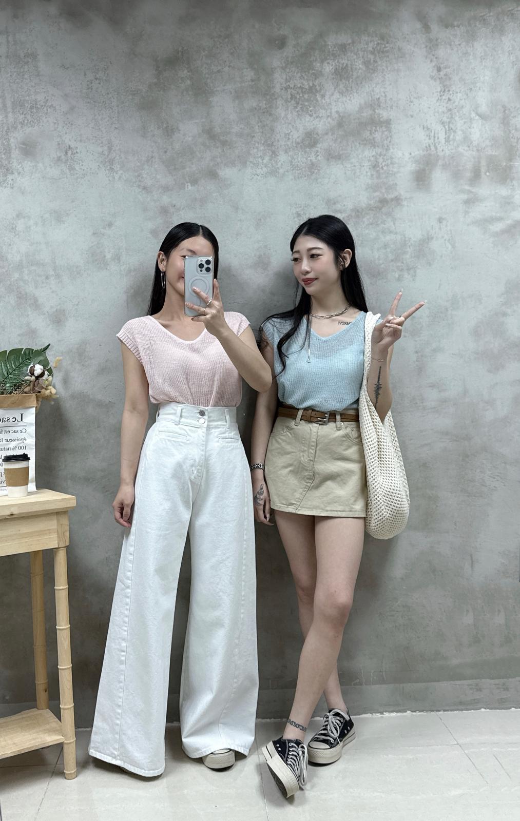 E04 V領側扣線Top