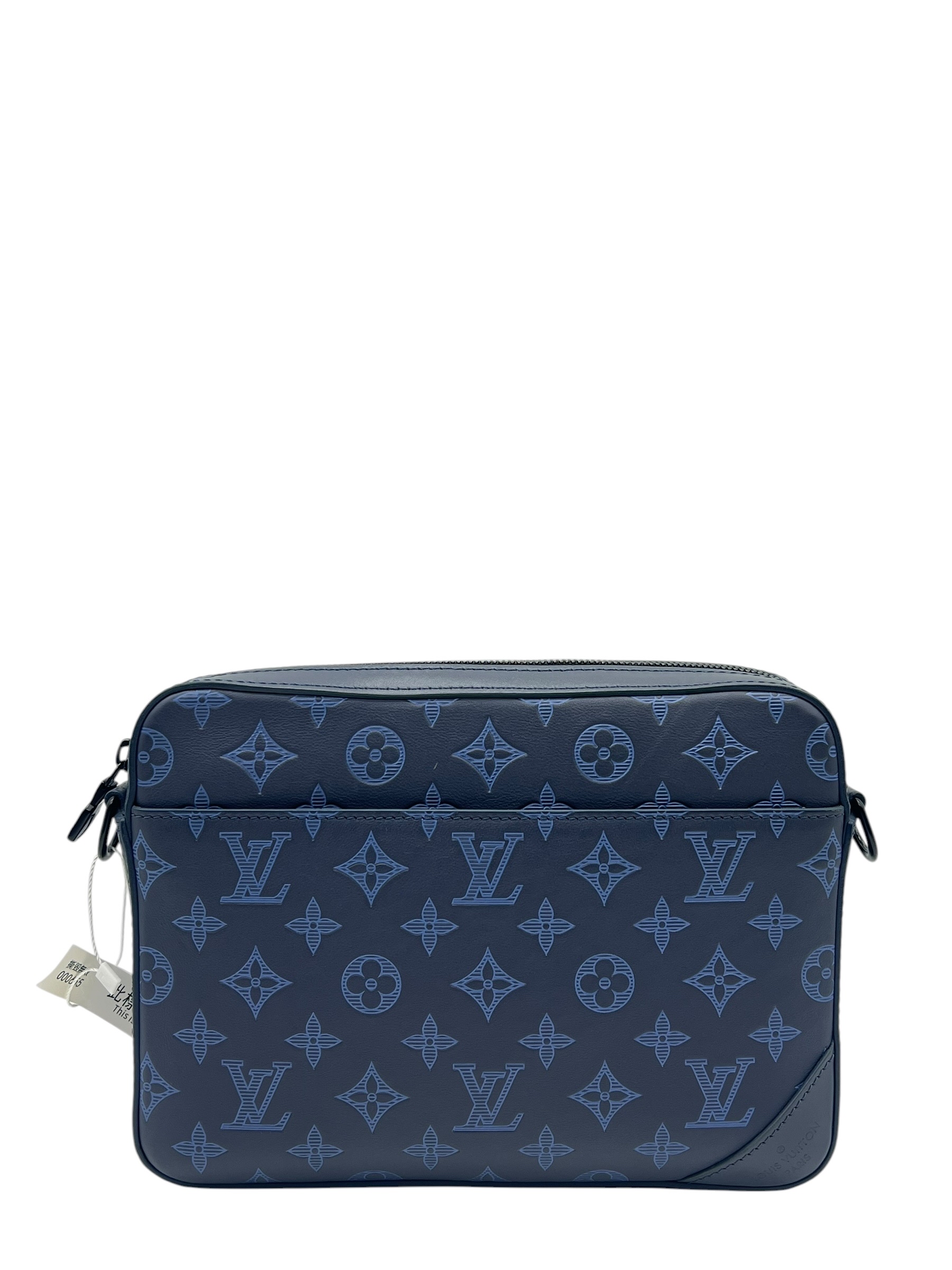 Pre-Owned LV Monogram Shadow Duo Messenger / Product Code: 26061303