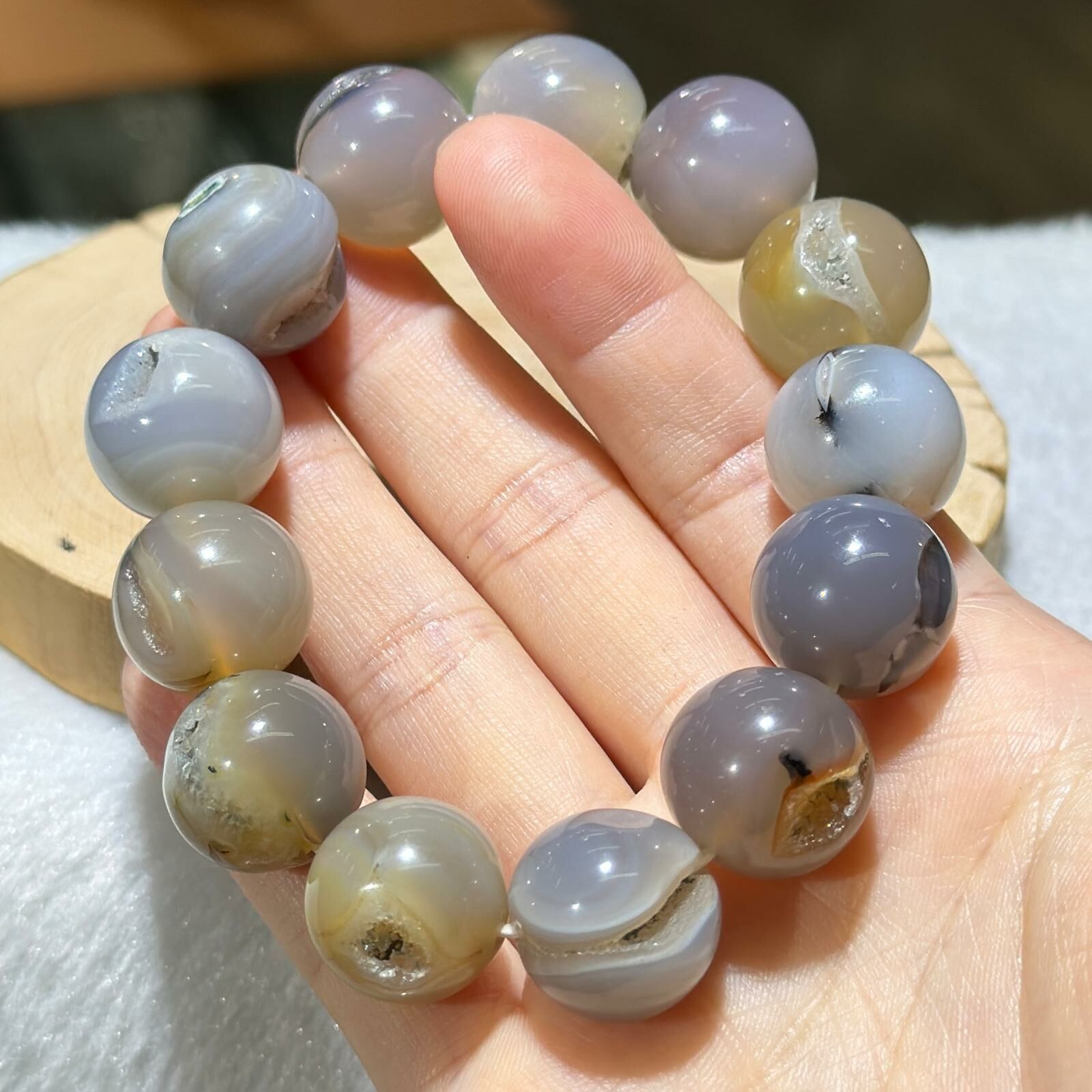 瑪瑙開口笑手串 16 mm +/-