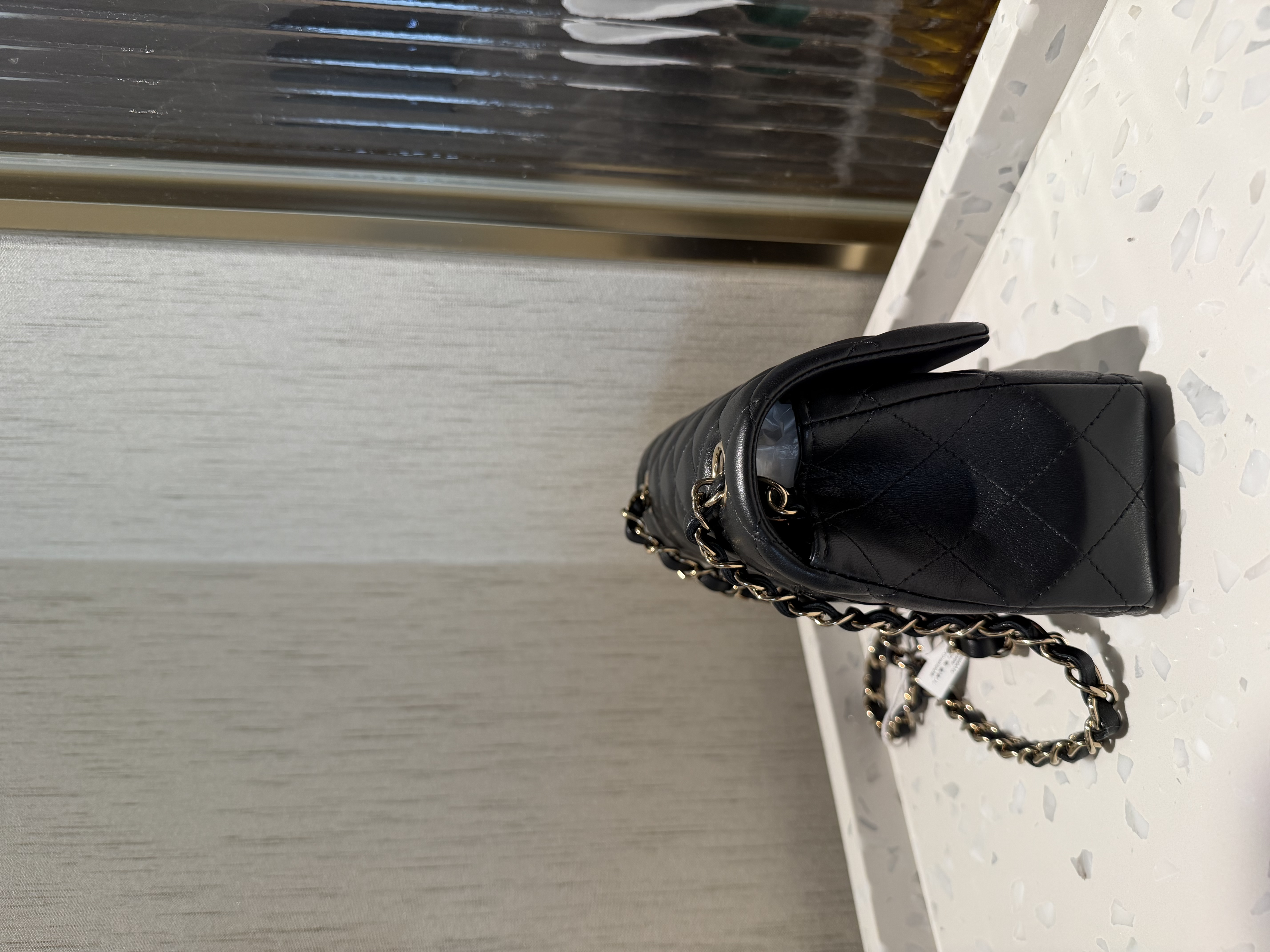 Pre-Owned CHANEL Flap Bag / Product Code: A50172