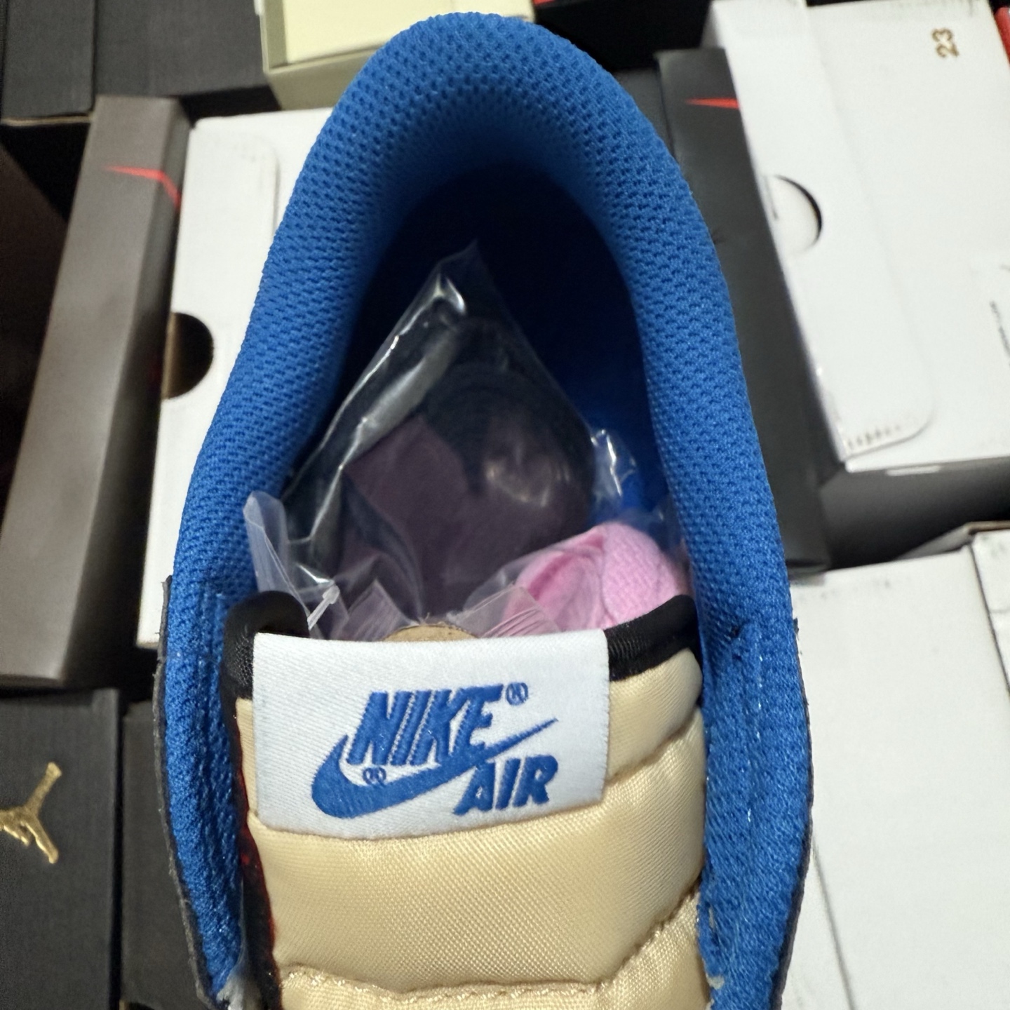 Nike Air Jordan 1 Retro Low OG SP Fragment x Travis Scott DM7866-140