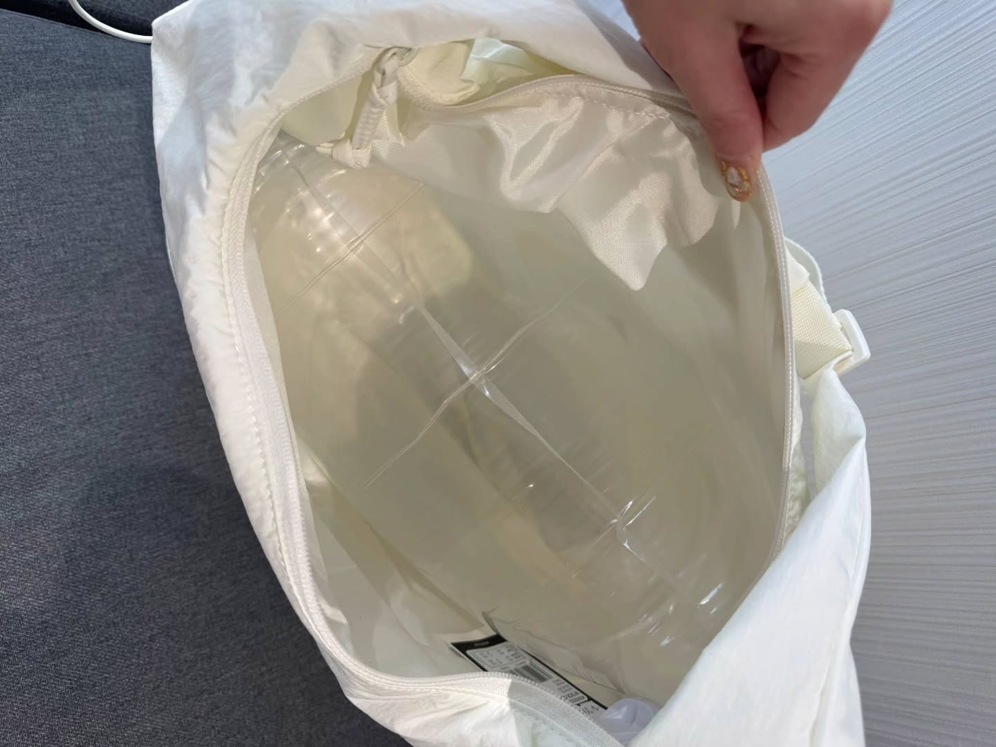 🖤三叶草 云朵泡芙托特包 🇭🇰