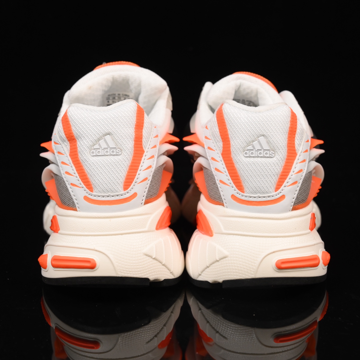 Pharrell Williams x Adidas Adistar Jellyfish 