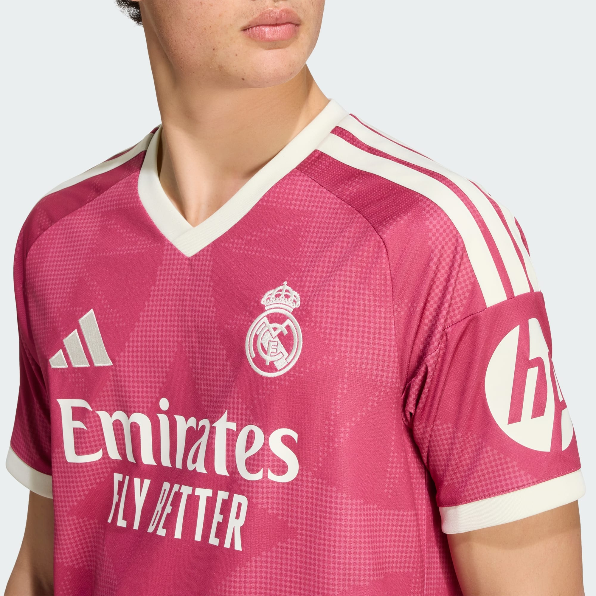 💎拉丁美洲風情重塑經典 Adidas Real Madrid 皇家馬德里 2026-27 三客球迷版球衣 (可加印字章) IA7520