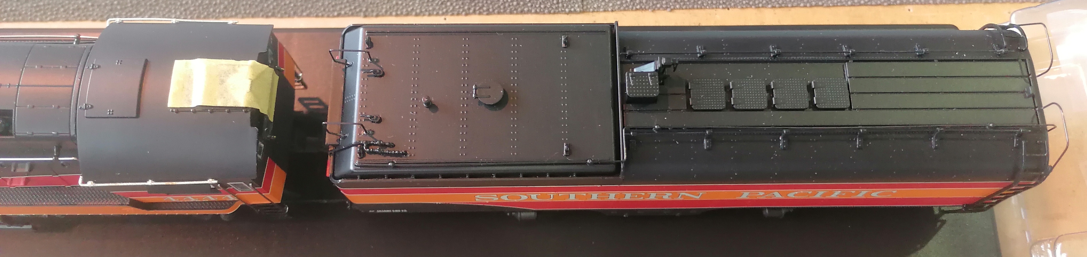 BROADWAY Southern Pacific GS-4 #4444 In-Service Post War Daylight, Paragon4 Sound/DC/DCC Smoke