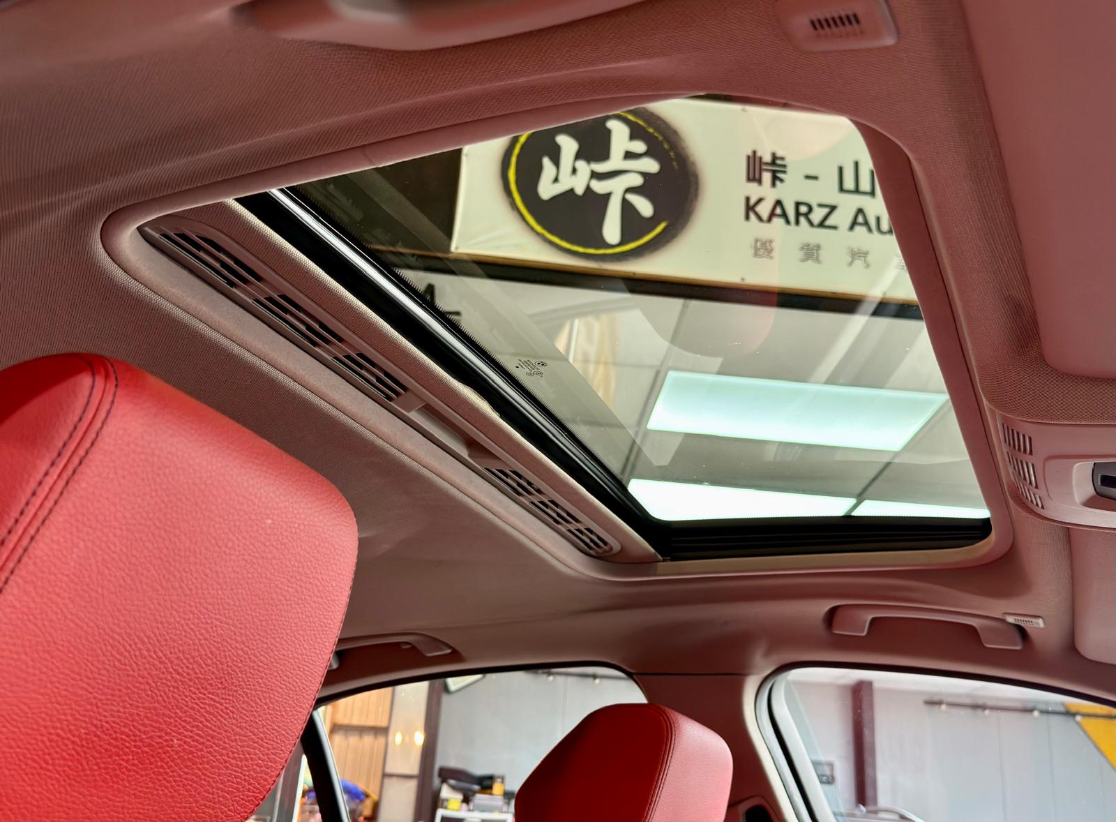 B.M.W. 328i Saloon Sport (F30) 2012