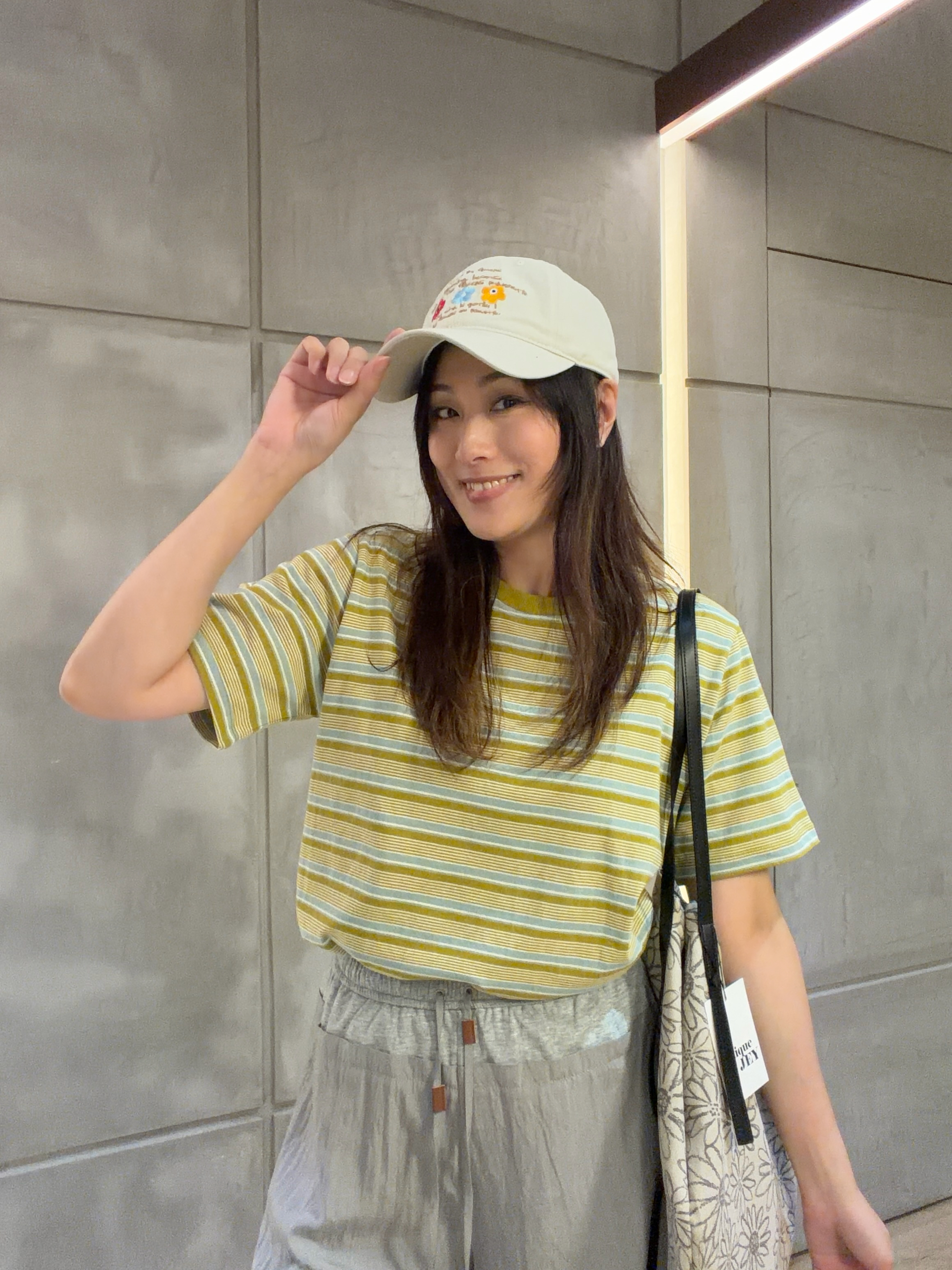 彩間挺身棉Tee 