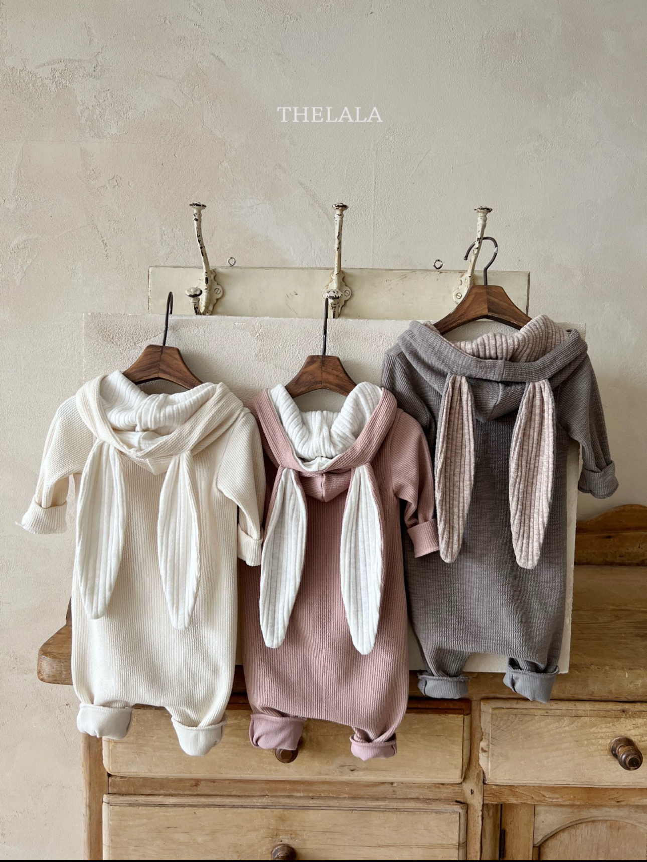 🌸預訂 韓國直送🌸🇰🇷THELALA三色小兔造型連帽拉鍊長袖連身服