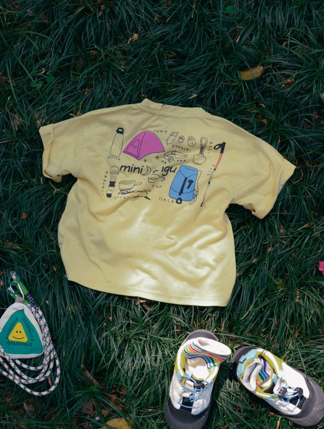 $69件。2件起$60件。夏季背後印花圓領短袖