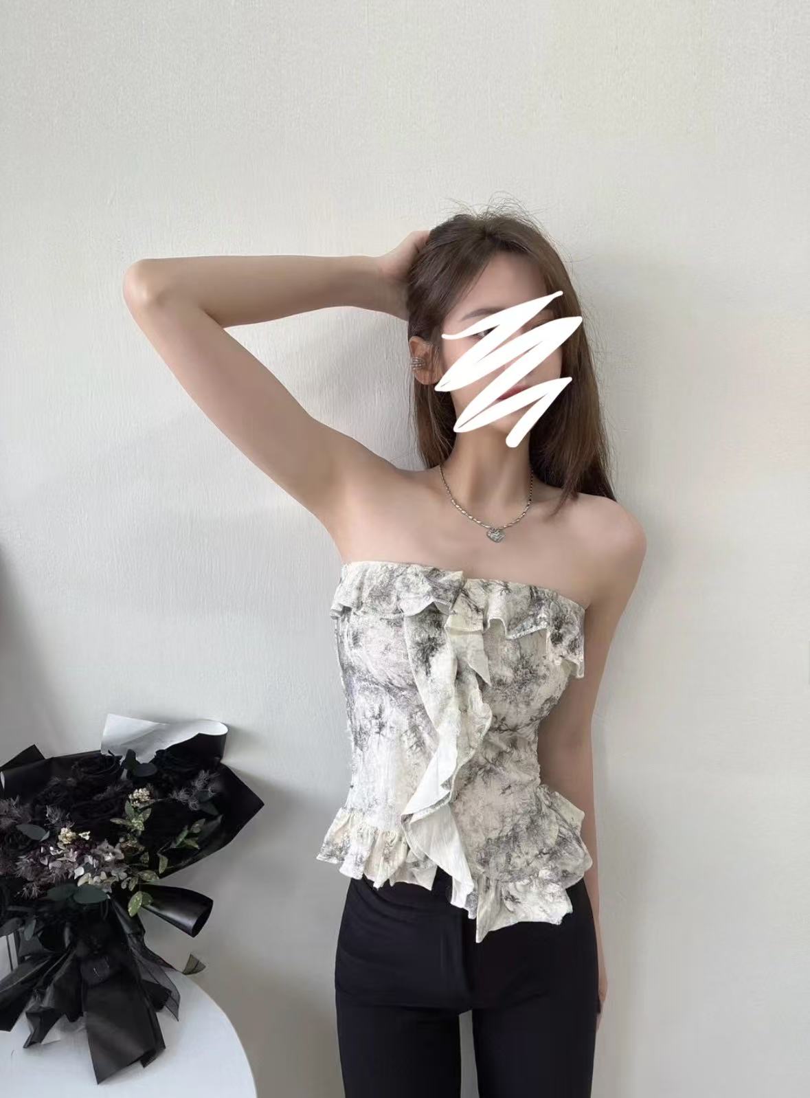 TP374辣妹碎花抹胸