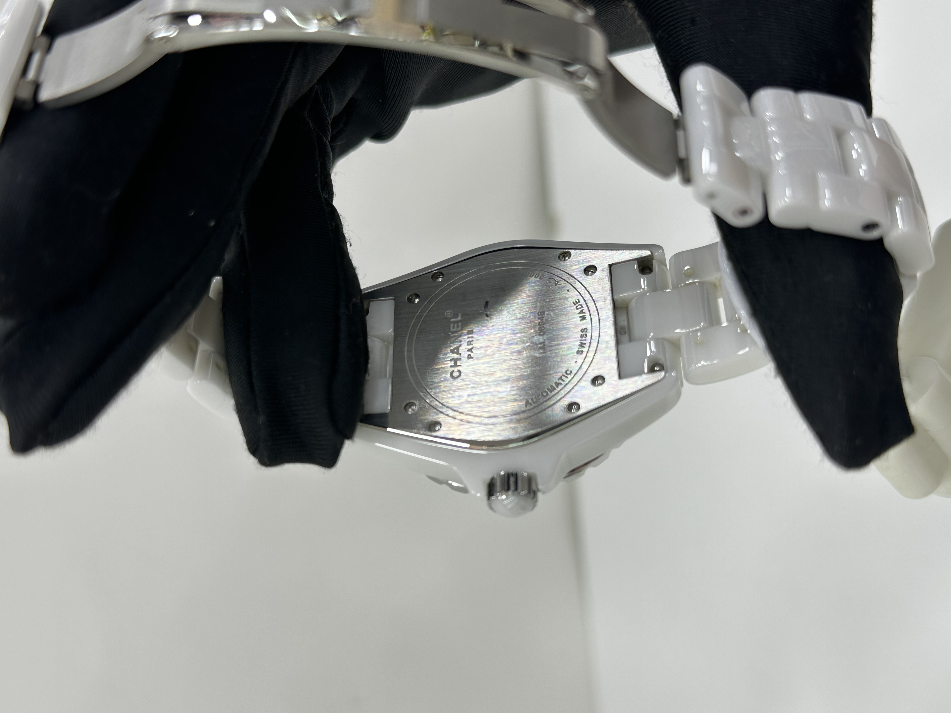 直播貨品 |  [1個-$100 2個-$300］GG33