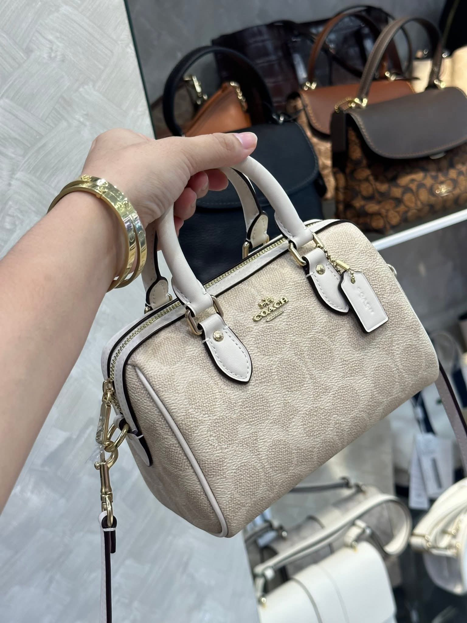 香港現貨-Coach Mini Rowan Crossbody Bag