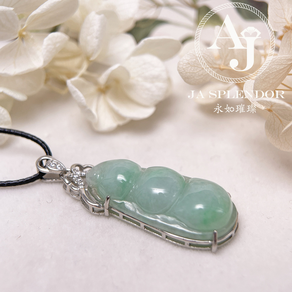 JNS-65 天然翡翠A玉 膠潤細糯化白底青四季平安福豆吊墜