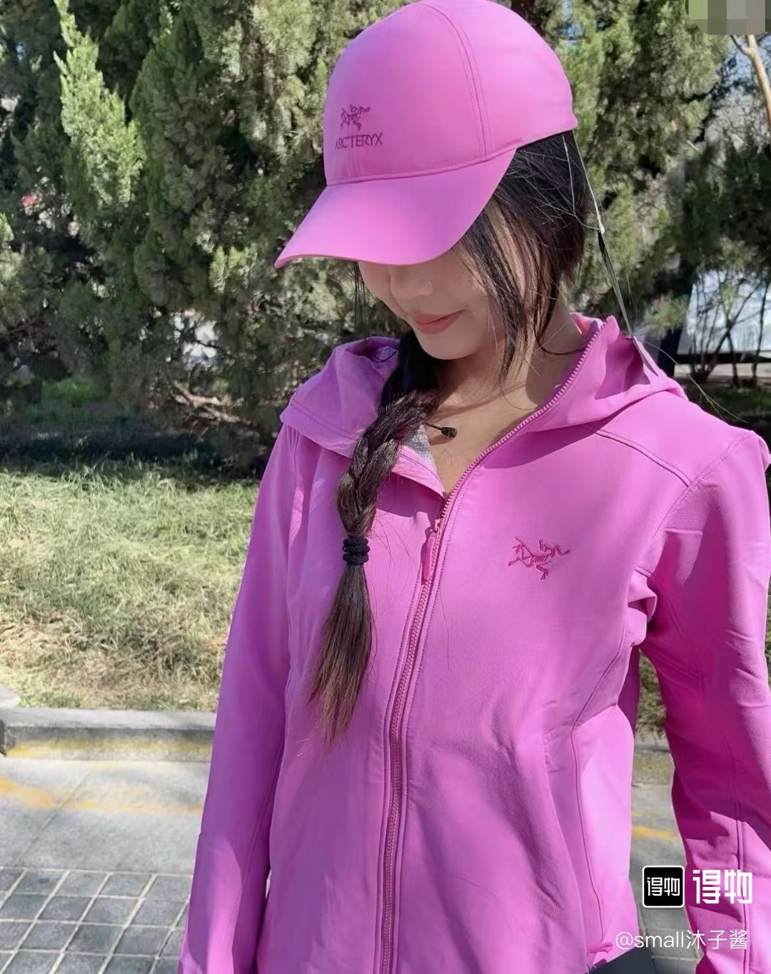 $168件。ARC'TERYX 始祖鳥 GAMMA HOODY 女款軟殼外套（高版本刺繡）