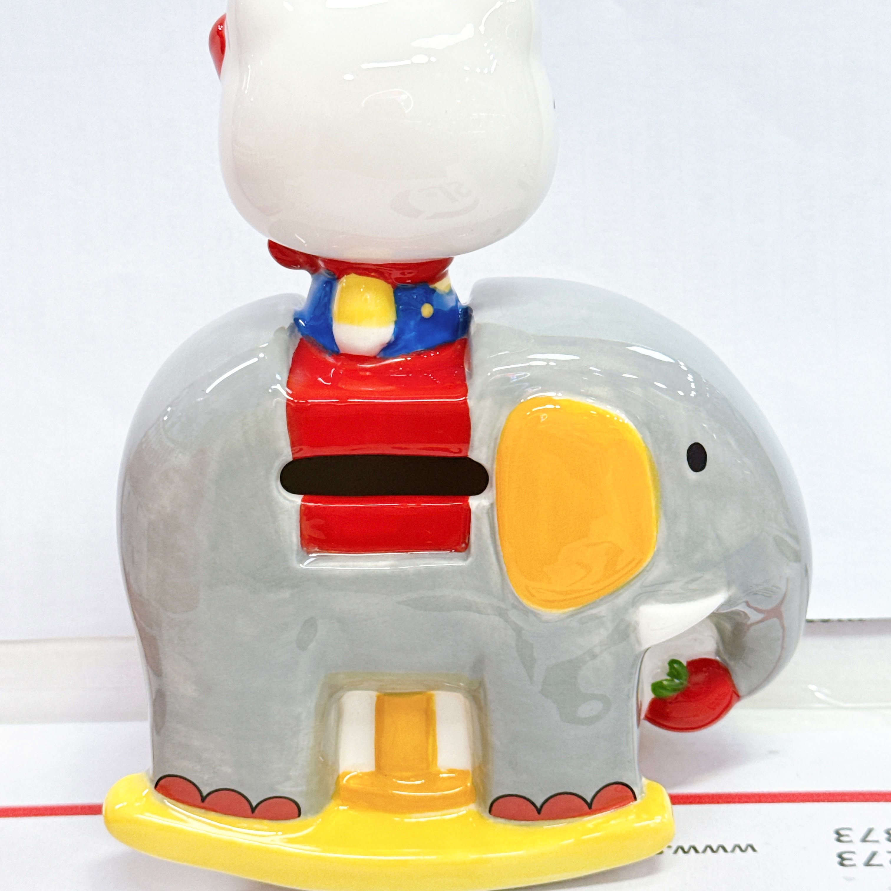 日本直送Sanrio Hello Kitty 新款陶瓷錢罌/陶瓷杯