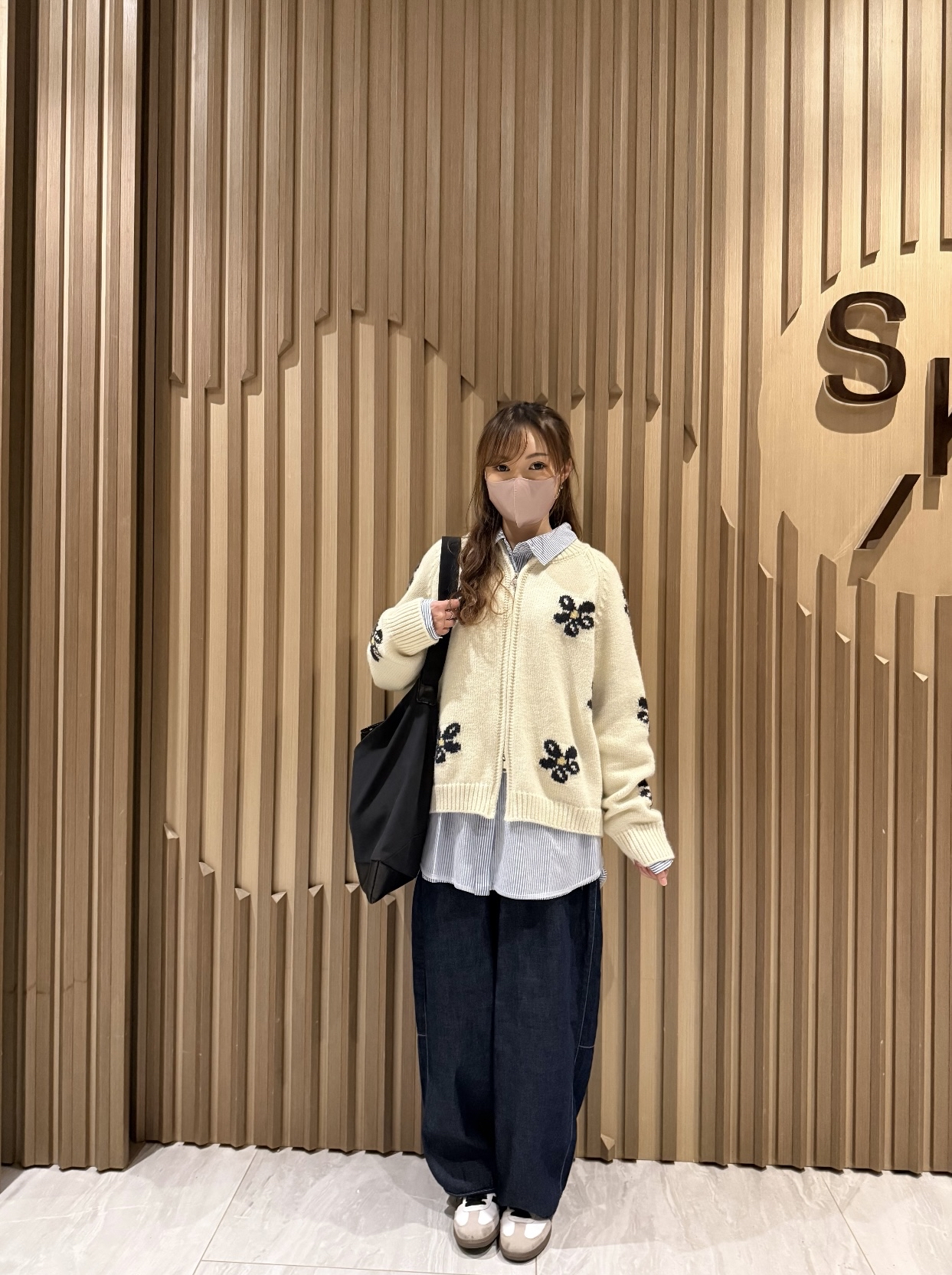 撞色花花雙拉鍊冷外套（杏色）