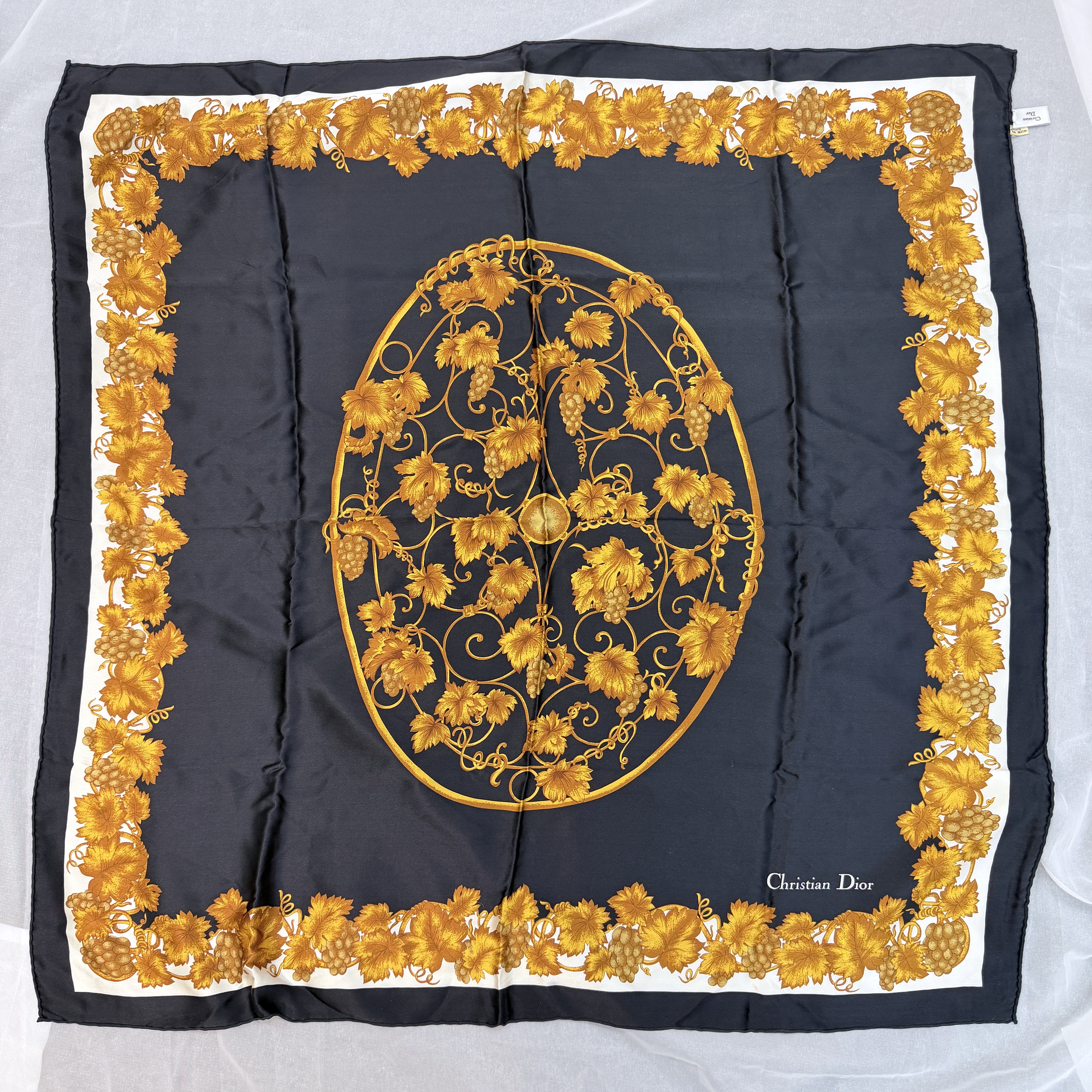 Vintagr Dior金色華麗花圈絲巾