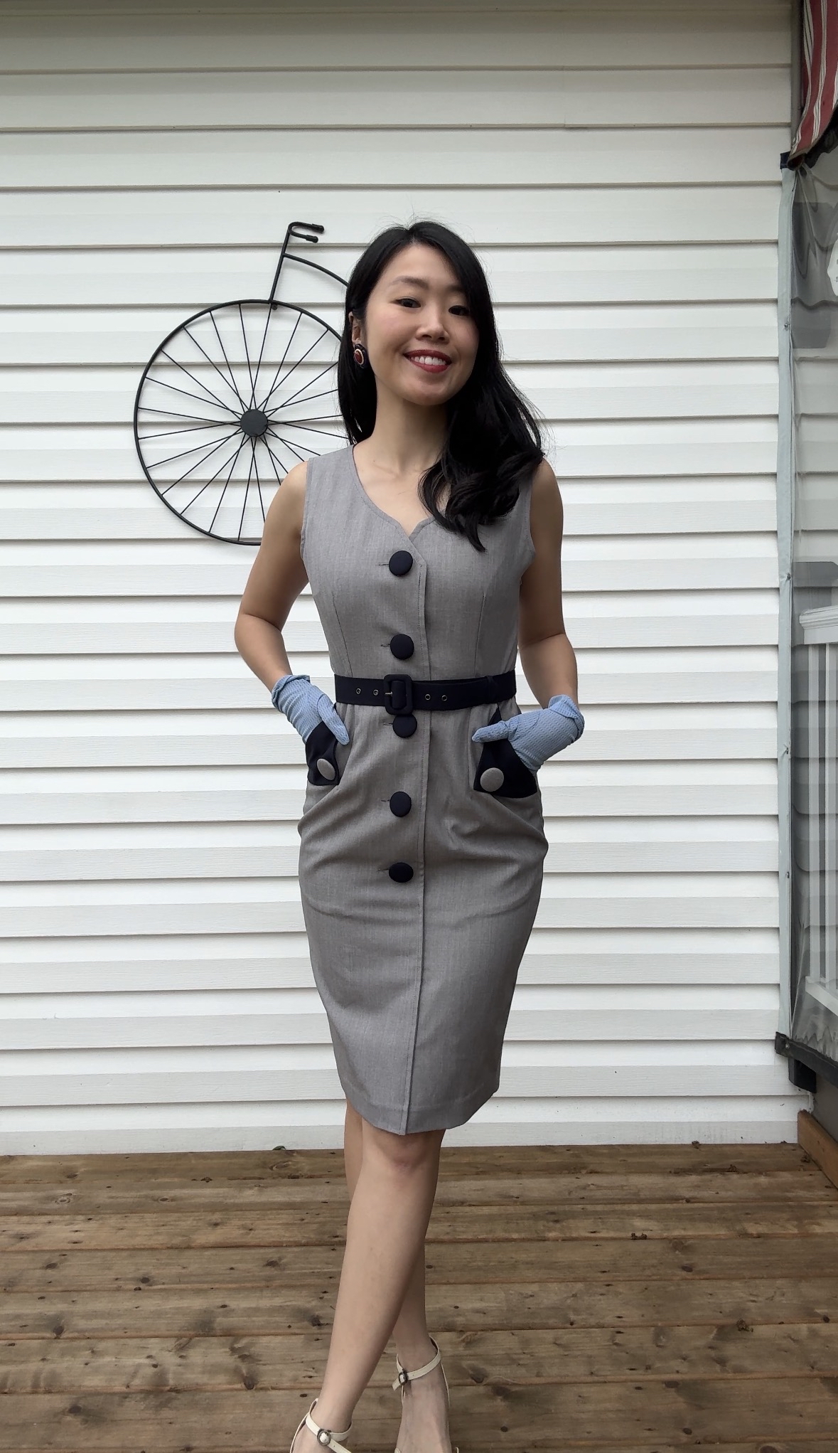 Madison Avenue Elegance  – 1950s Tailored Two-Tone Pencil Dress (FM227)