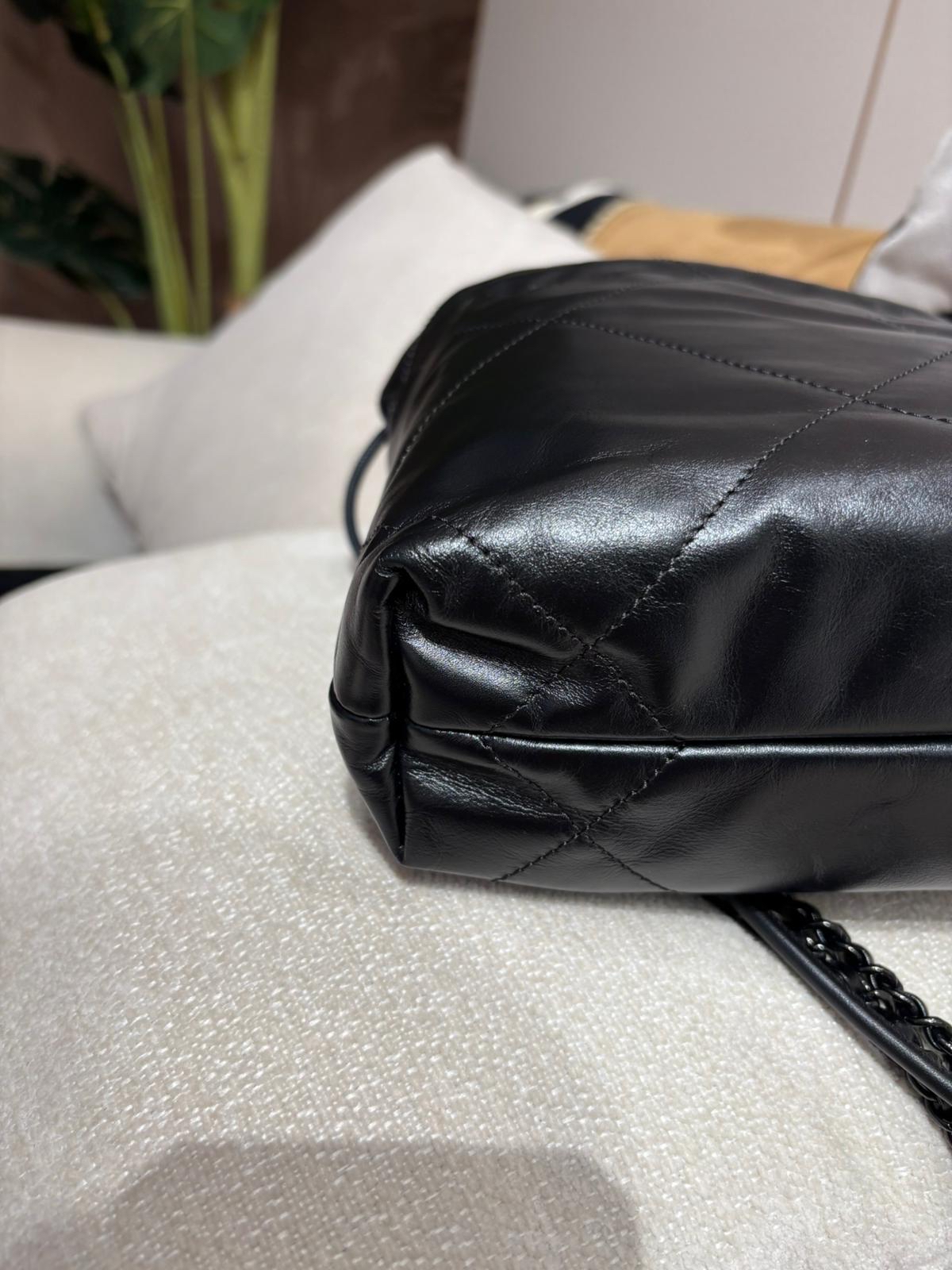Chanel 22 Mini So Black Calfskin 100%Authentic, 98%New ✅收據副本✅晶片✅Dust bag✅Box