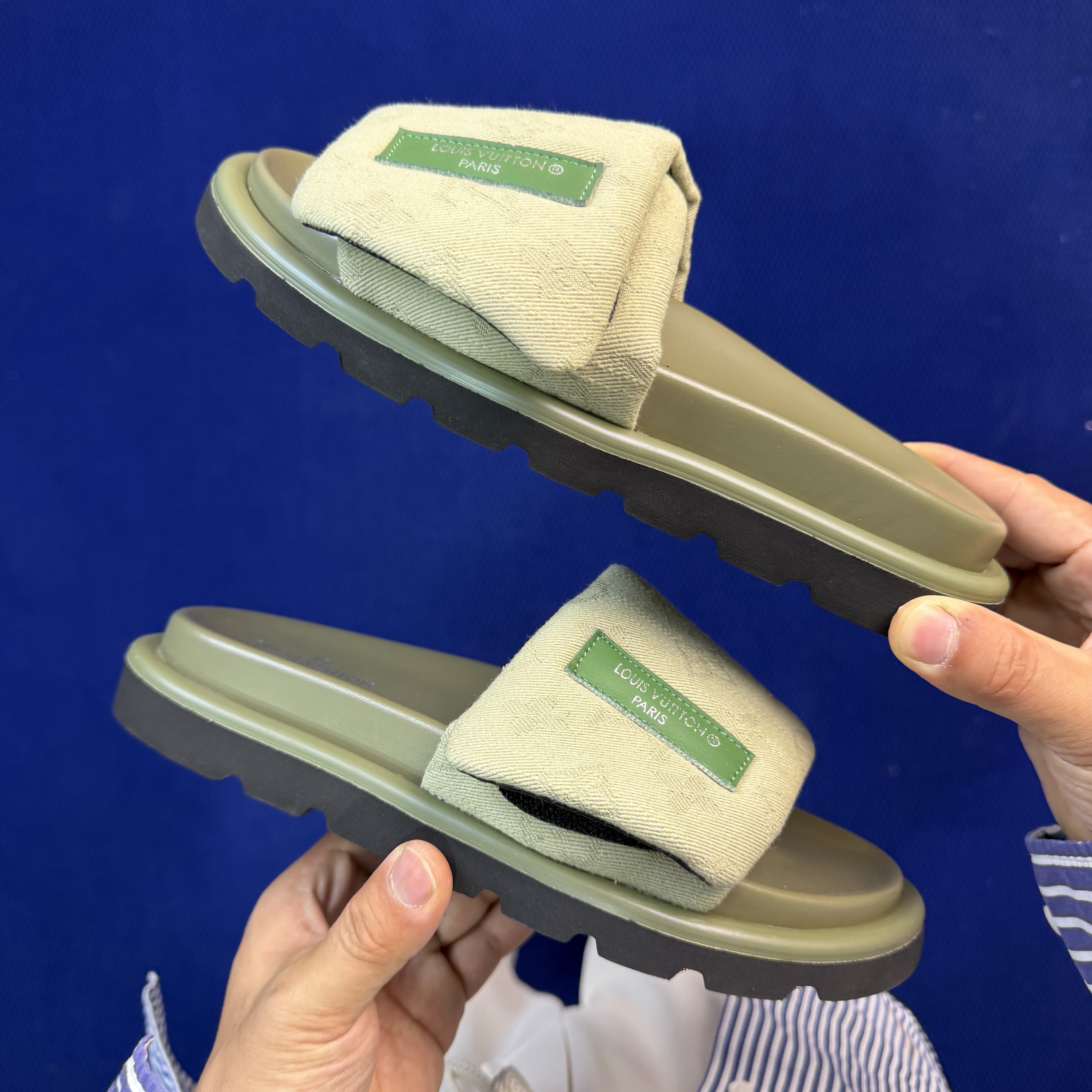 Louis Vuitton LV Pool Pillow Comfort Mule