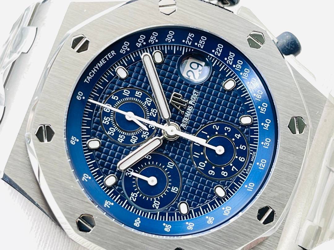 爱彼皇家橡树系列计时码表蓝色表盘精钢男士腕表