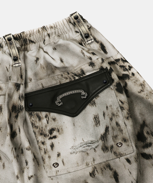 Distressed Convertible Cargo Pants - Oil Leopard - 디스트레스드 컨버터블 카고 팬츠 - 오일레오파드